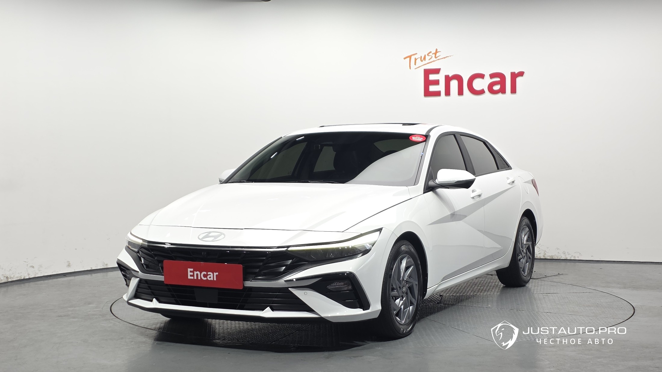 Автомобиль Hyundai AVANTE