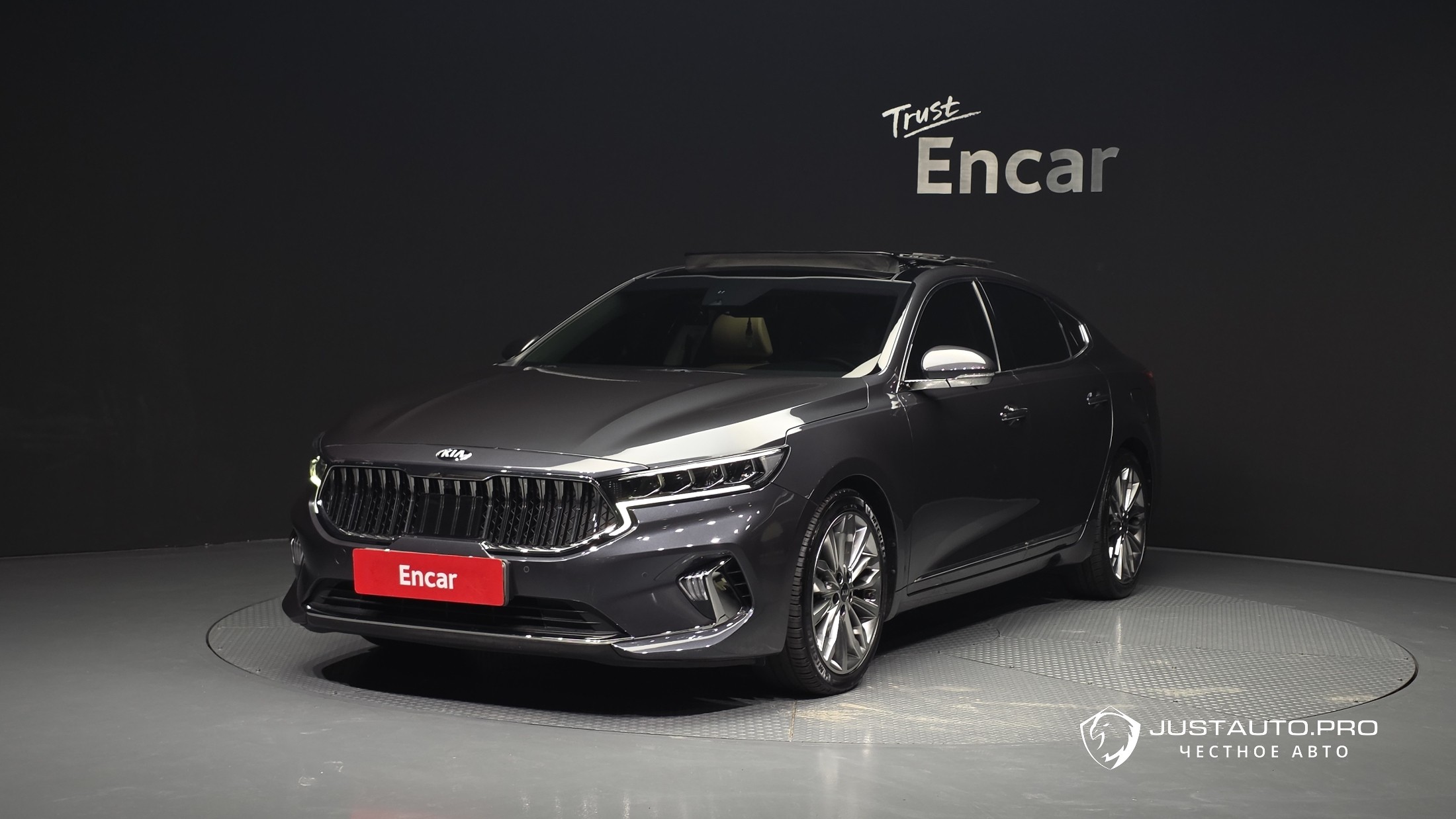 Автомобиль Kia K7