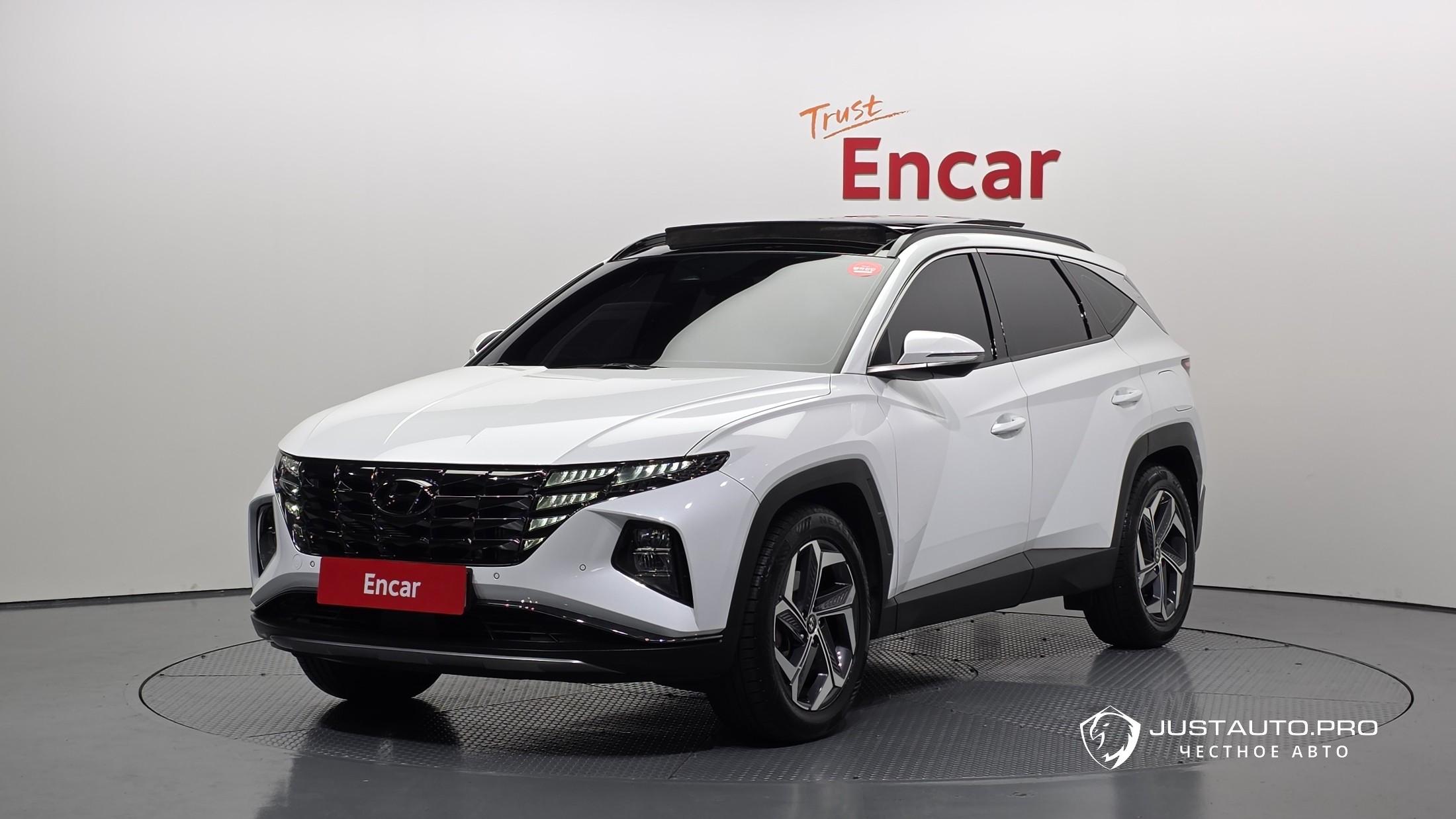 Автомобиль Hyundai Tucson