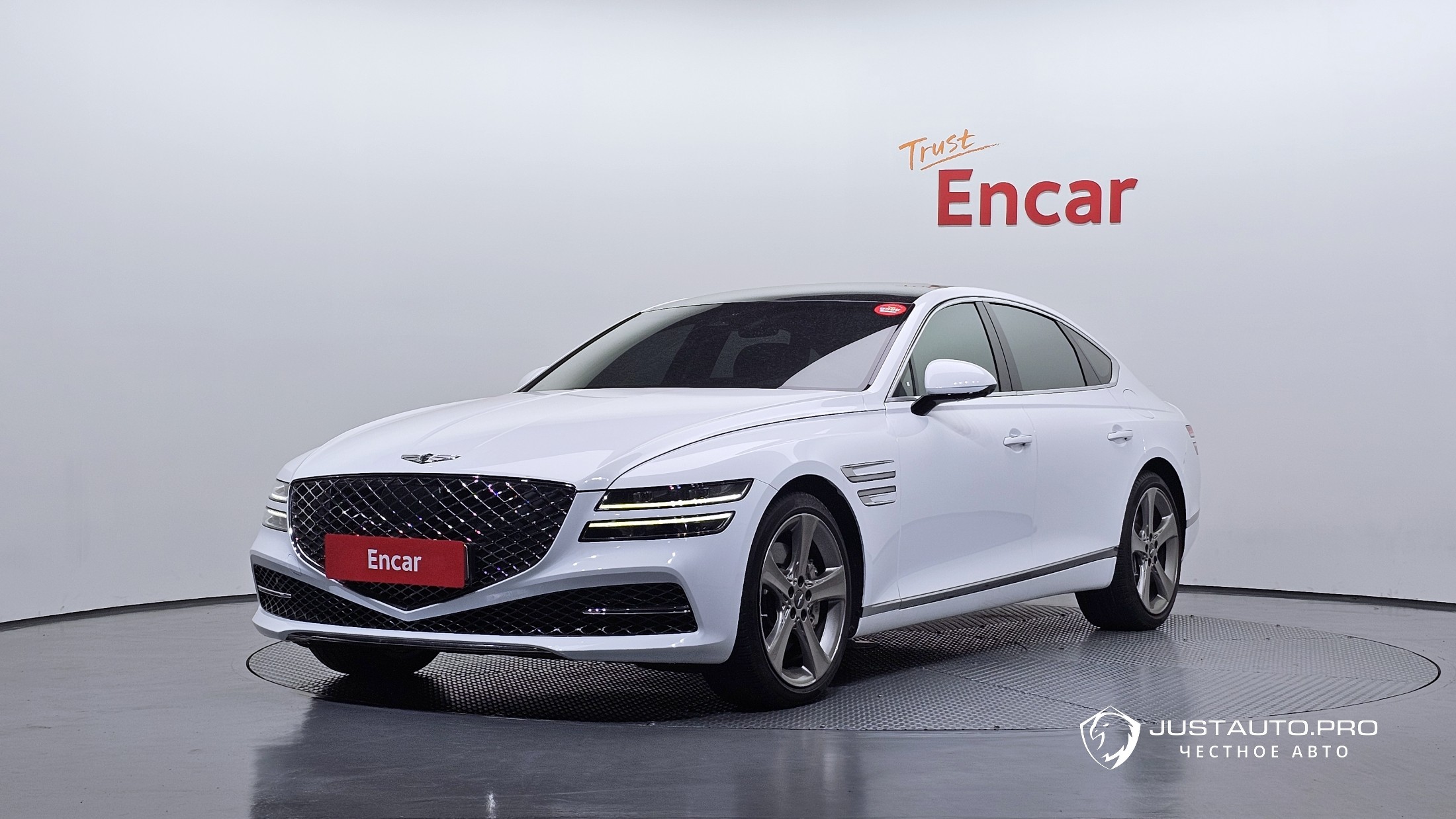 Автомобиль Genesis G80