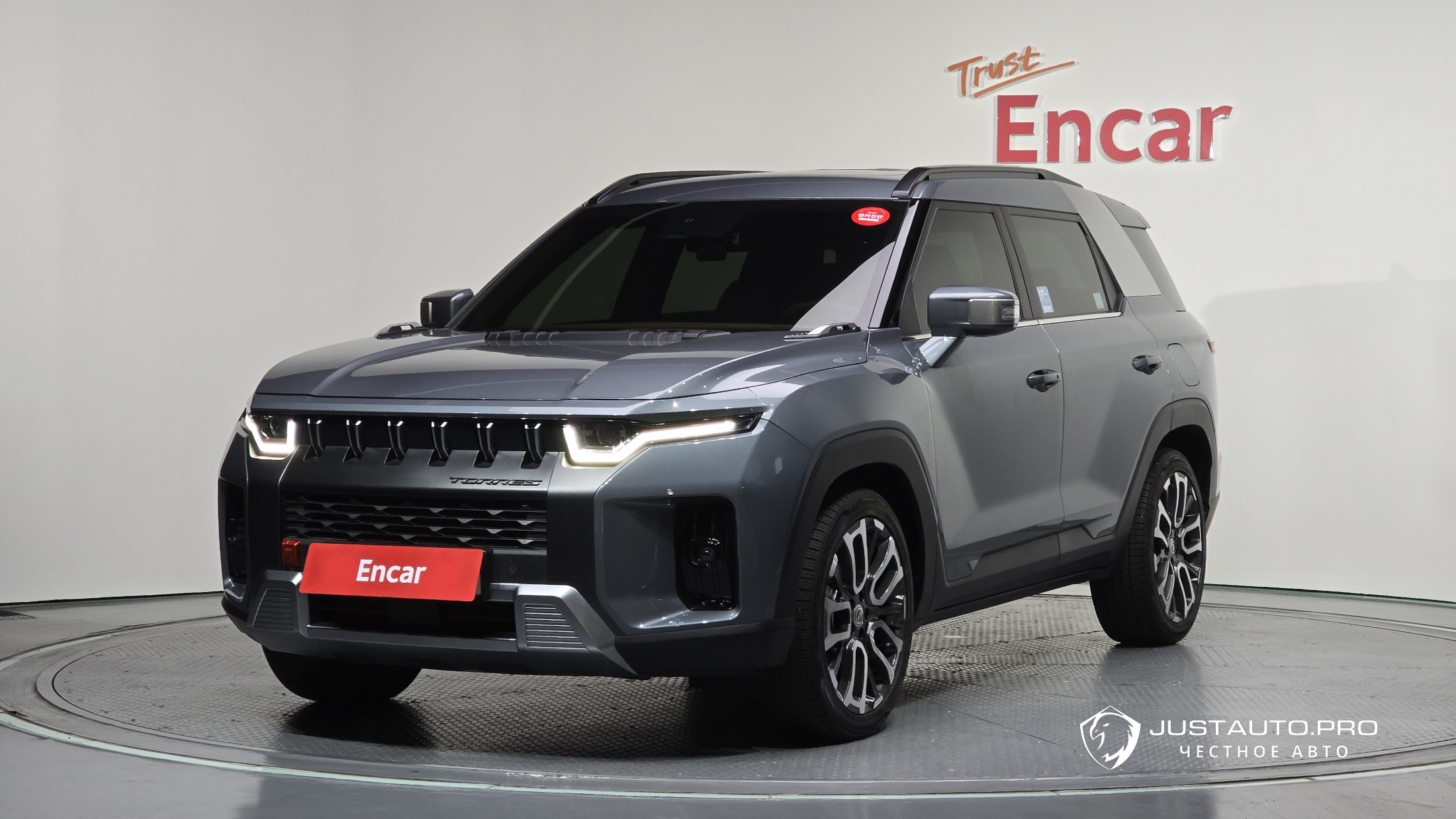 Автомобиль KG_Mobility_Ssangyong Torres