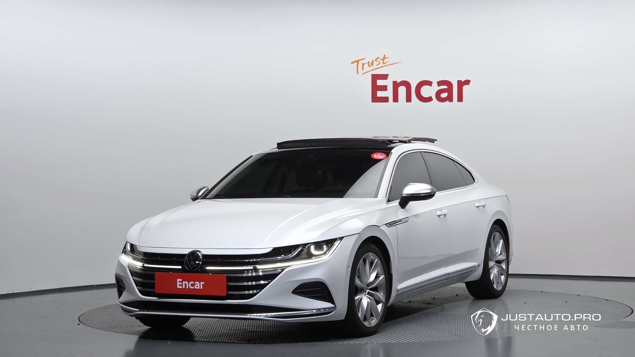 Автомобиль Volkswagen Arteon