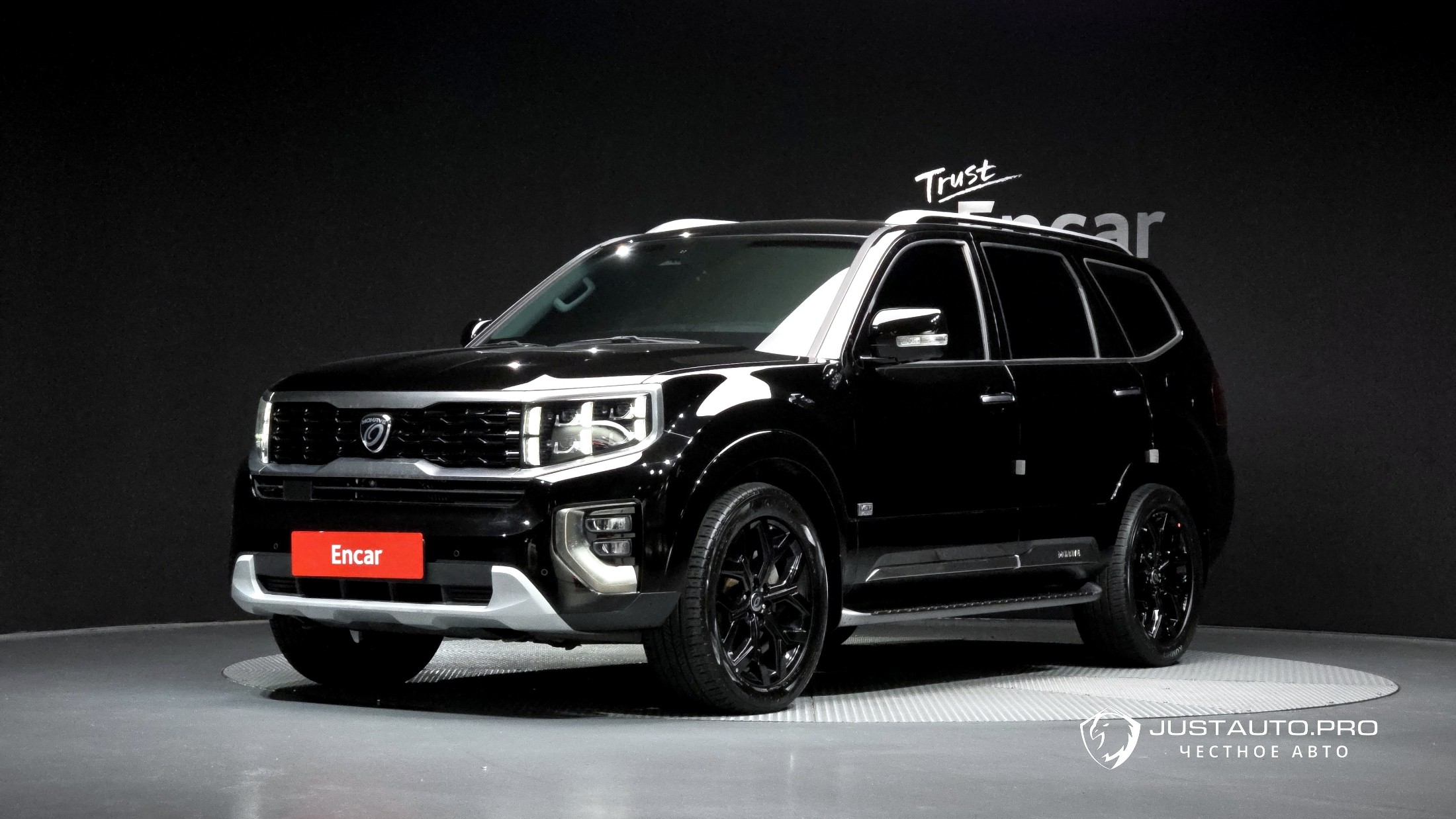 Автомобиль Kia Mohave