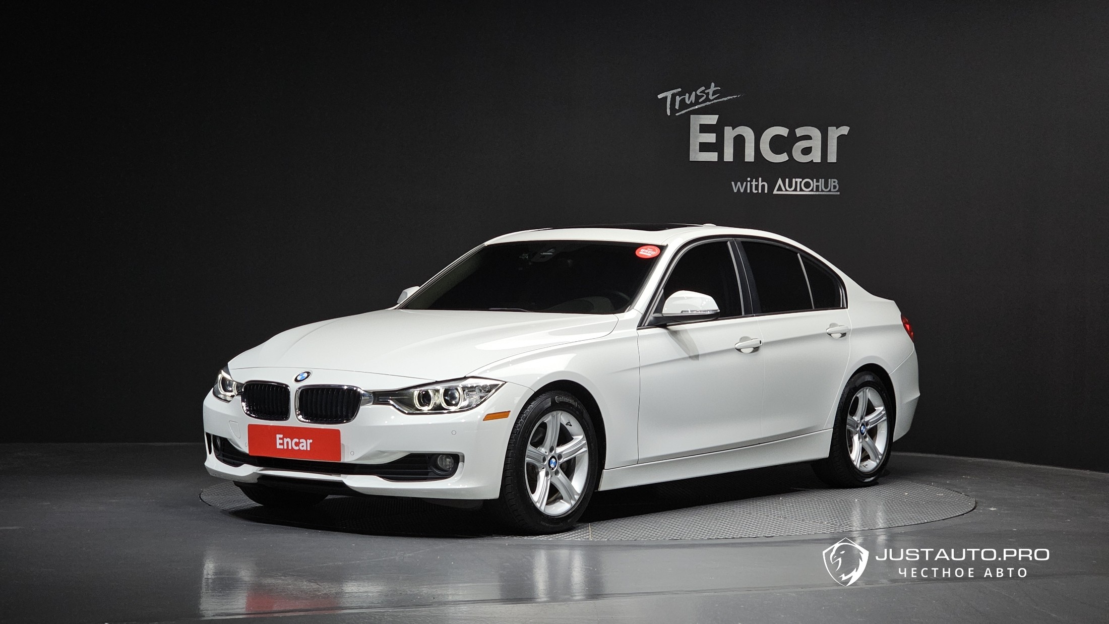 Автомобиль BMW 3-Series