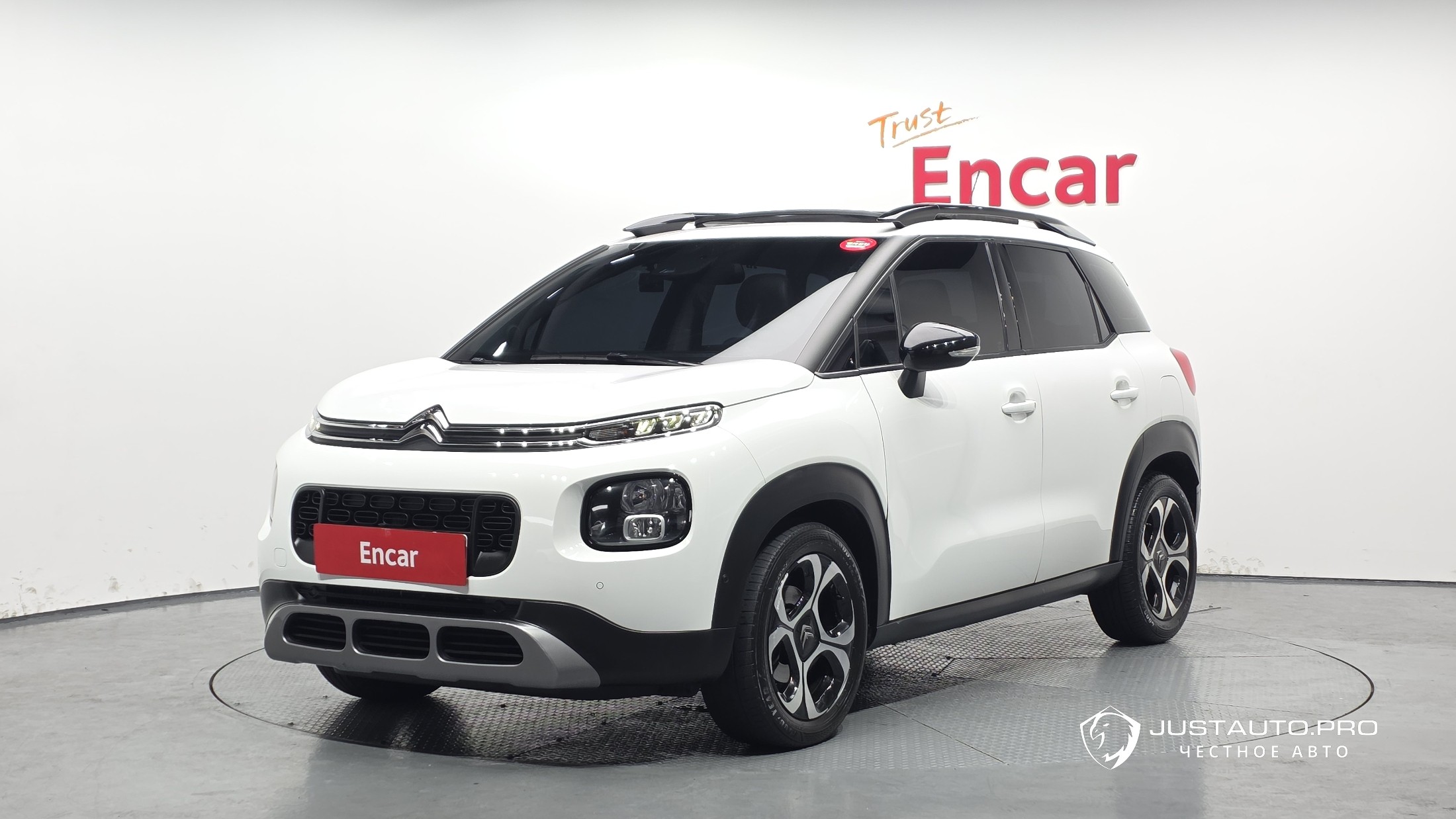 Автомобиль Citroen-DS C3 Aircross