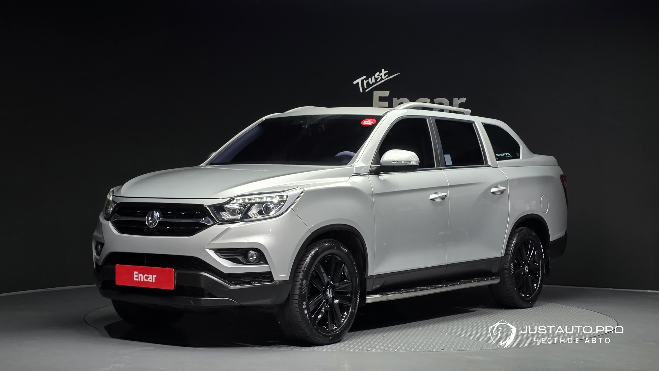 Автомобиль KG_Mobility_Ssangyong Rexton