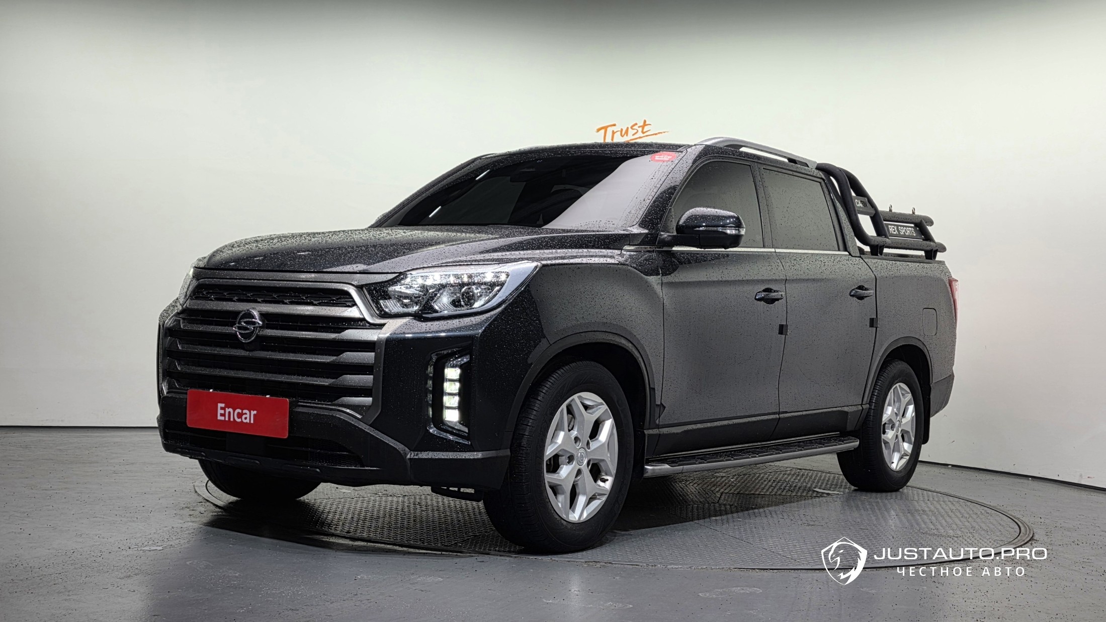 Автомобиль KG_Mobility_Ssangyong Rexton