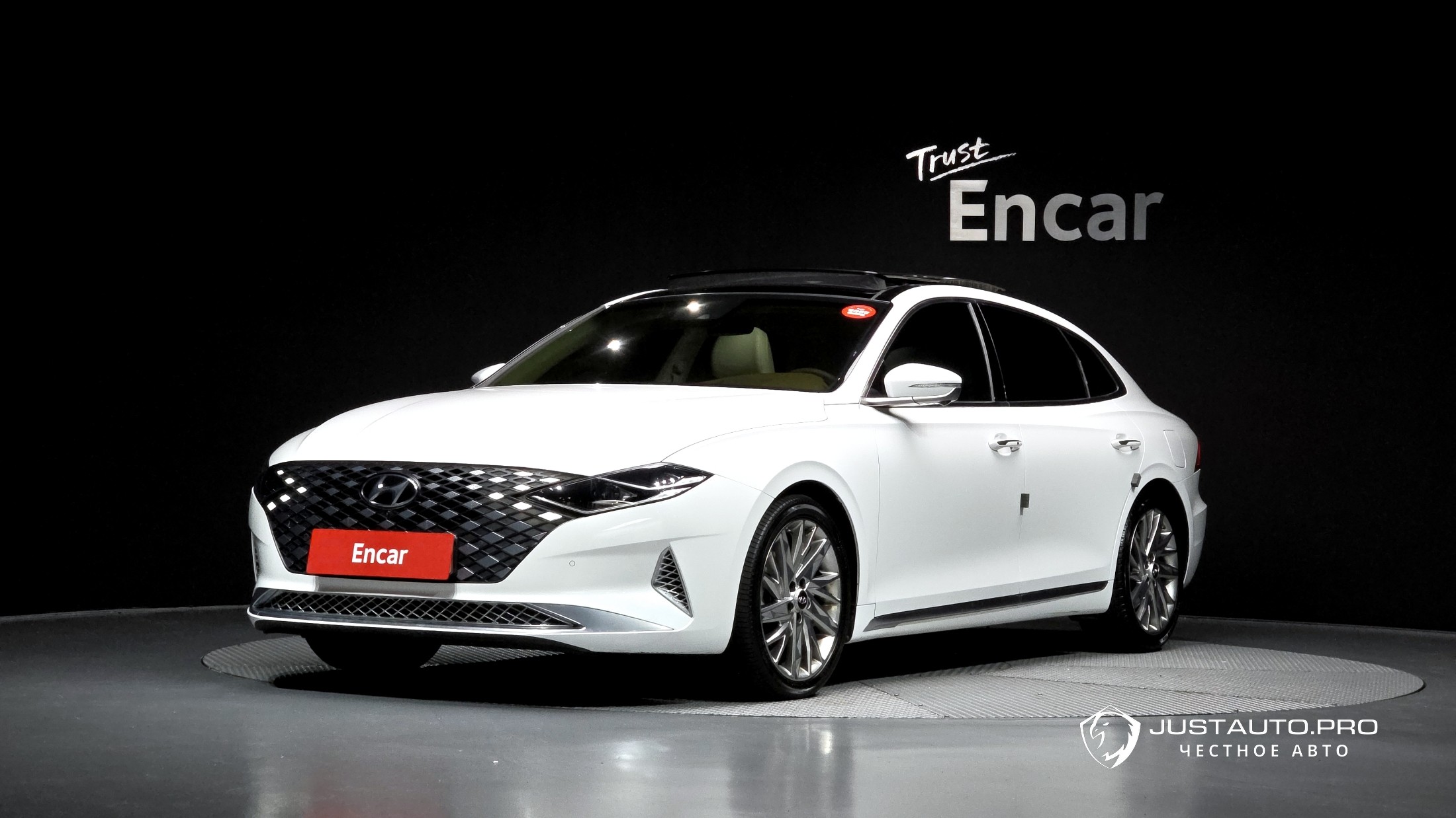 Автомобиль Hyundai Grandeur