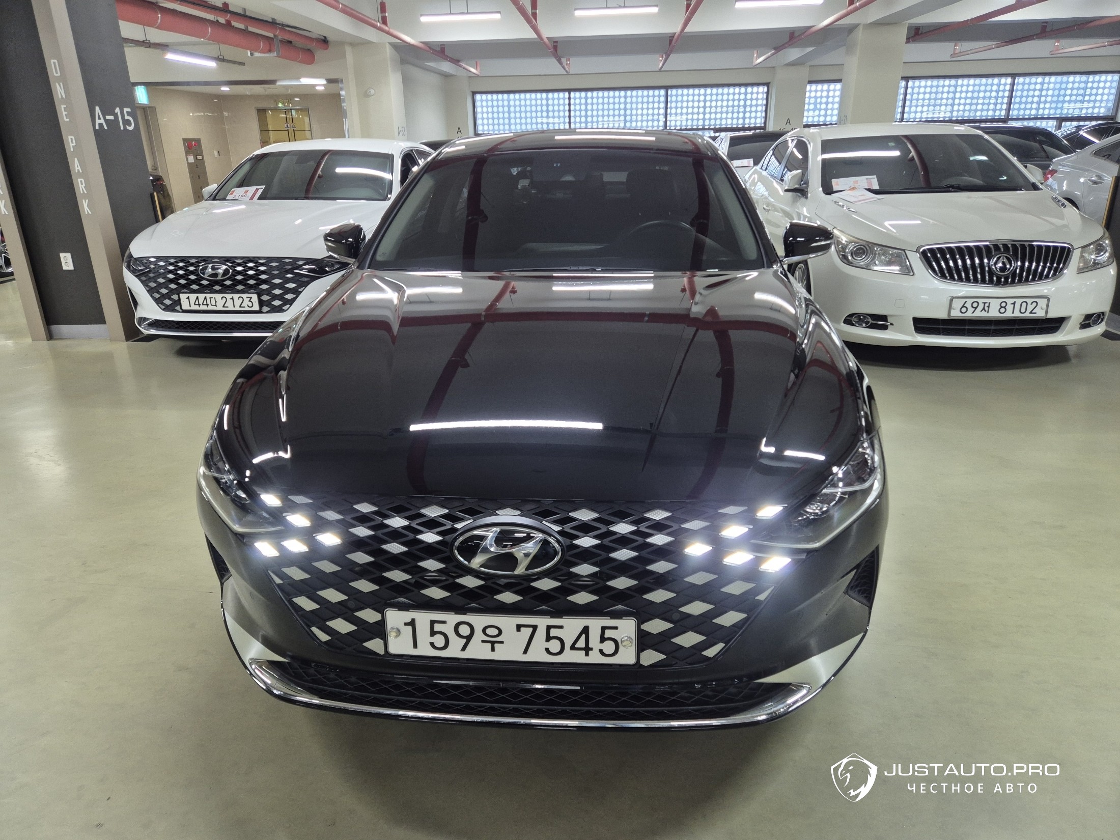 Автомобиль Hyundai Grandeur