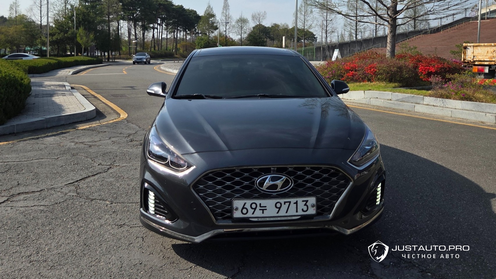 Автомобиль Hyundai Sonata