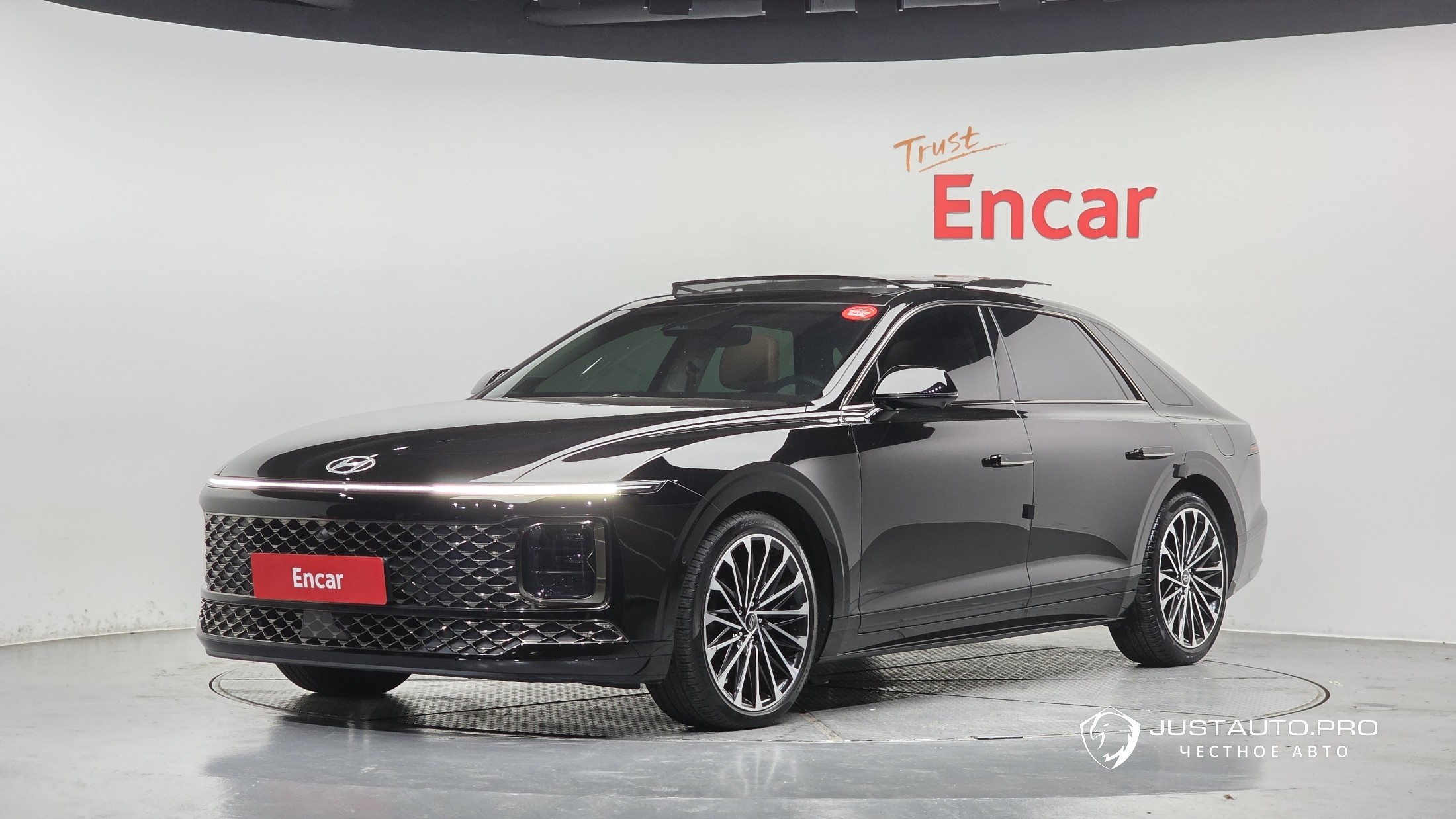 Автомобиль Hyundai Grandeur