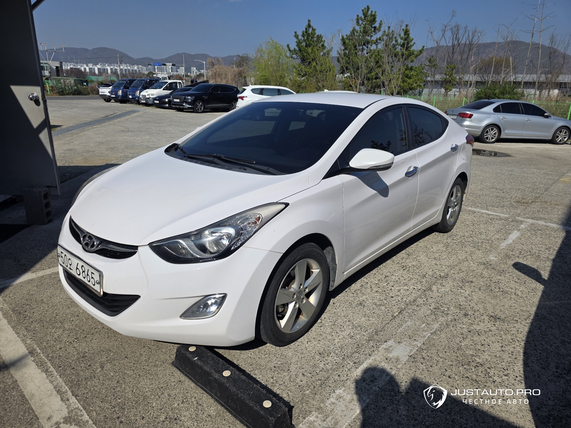 Автомобиль Hyundai AVANTE