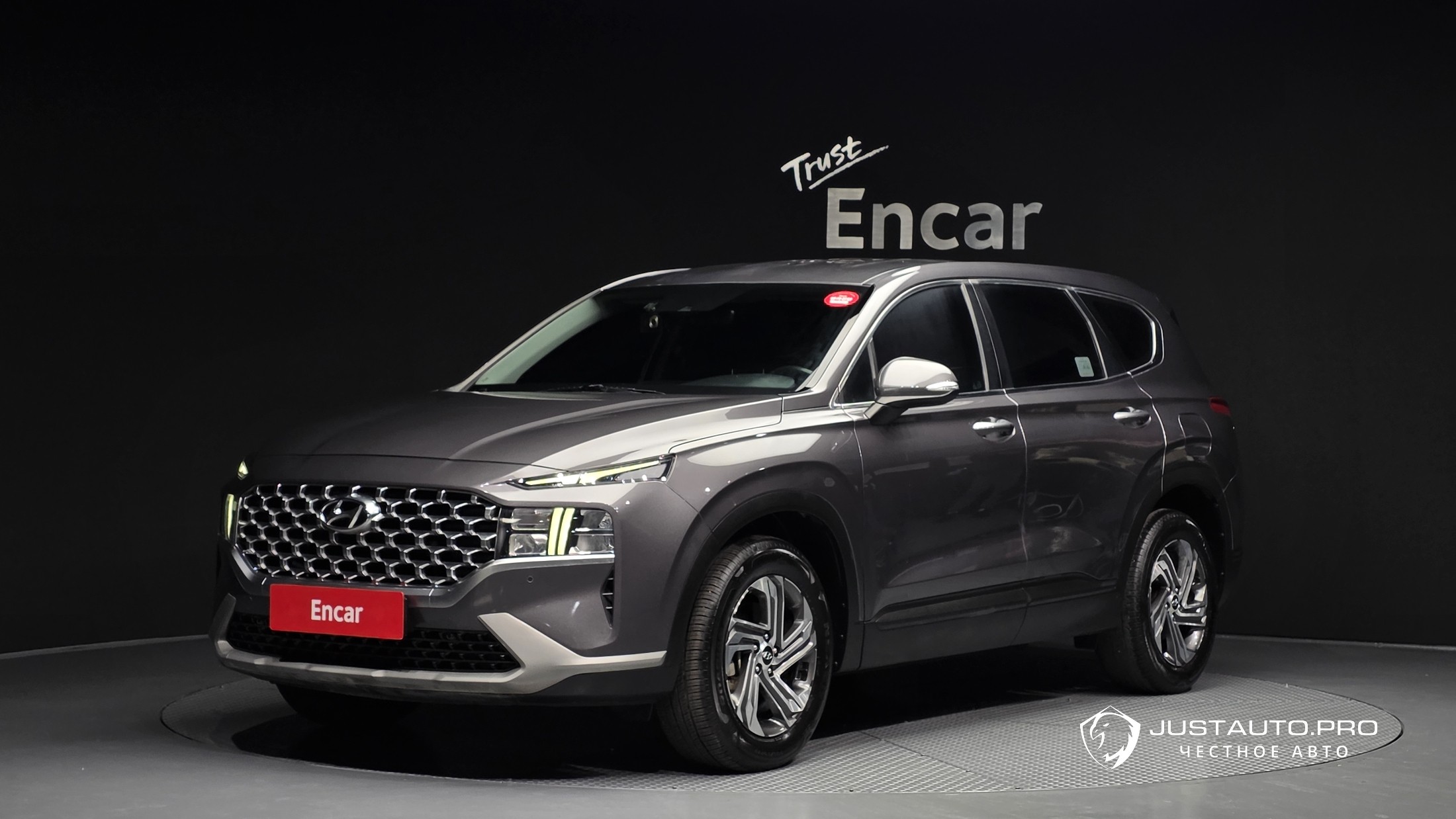 Автомобиль Hyundai Santafe