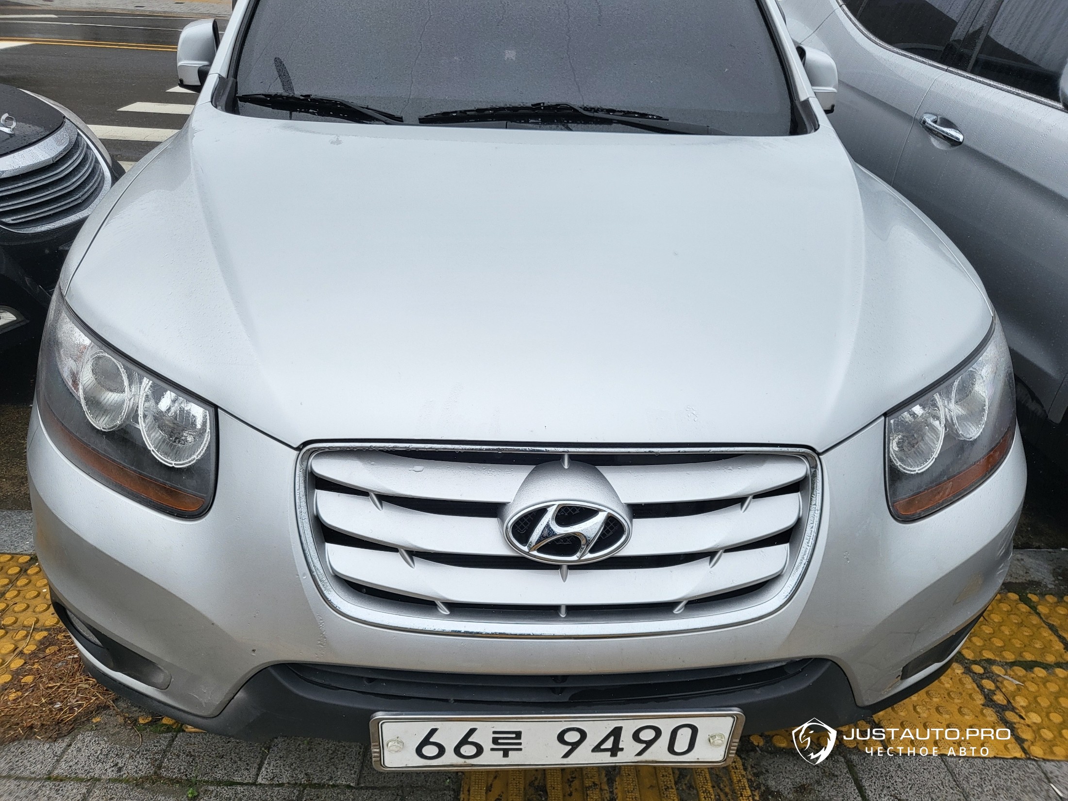 Автомобиль Hyundai Santafe