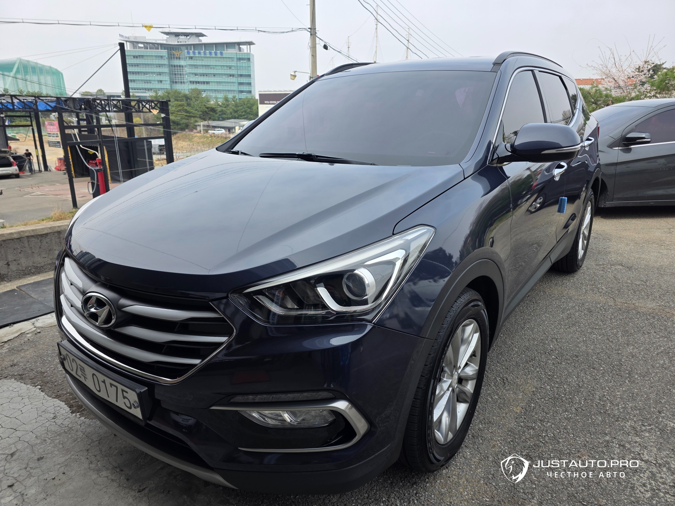 Автомобиль Hyundai Santafe