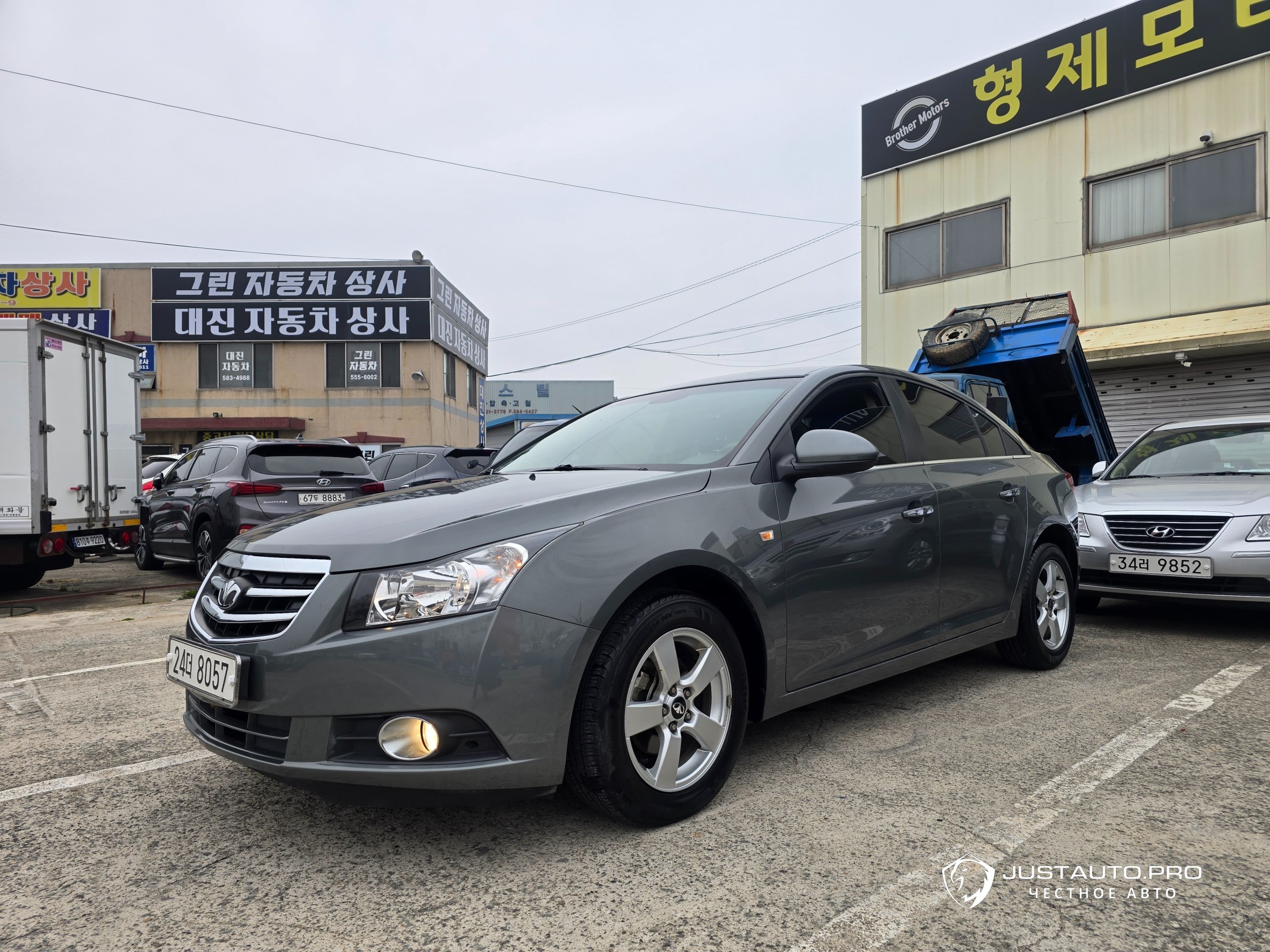 Автомобиль ChevroletGMDaewoo Lacetti