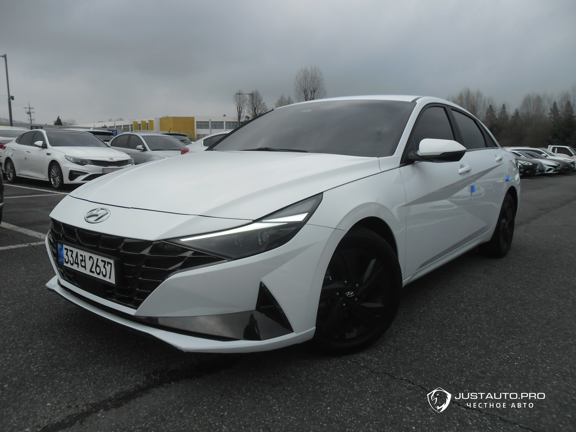 Автомобиль Hyundai AVANTE