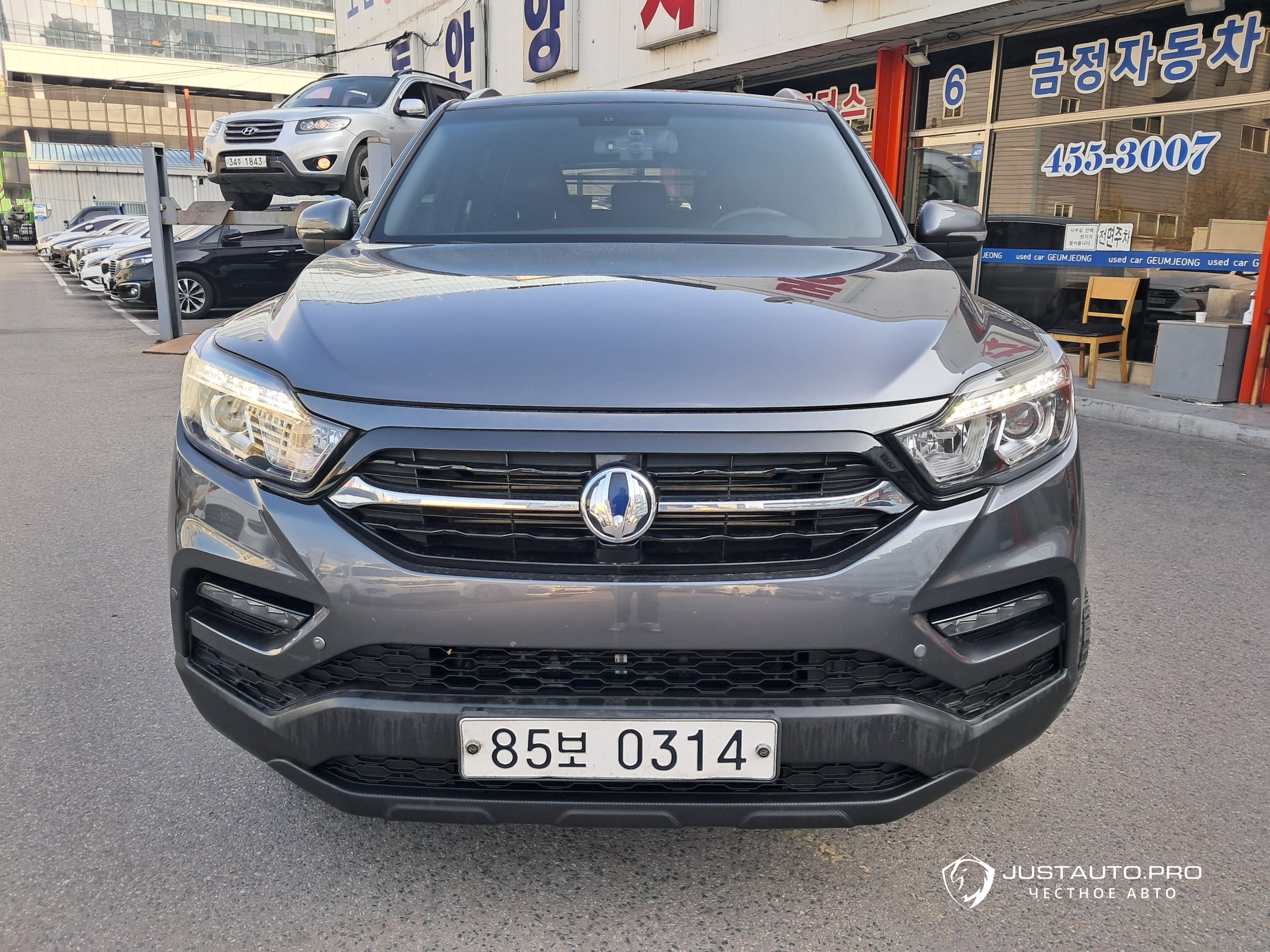 Автомобиль KG_Mobility_Ssangyong Rexton