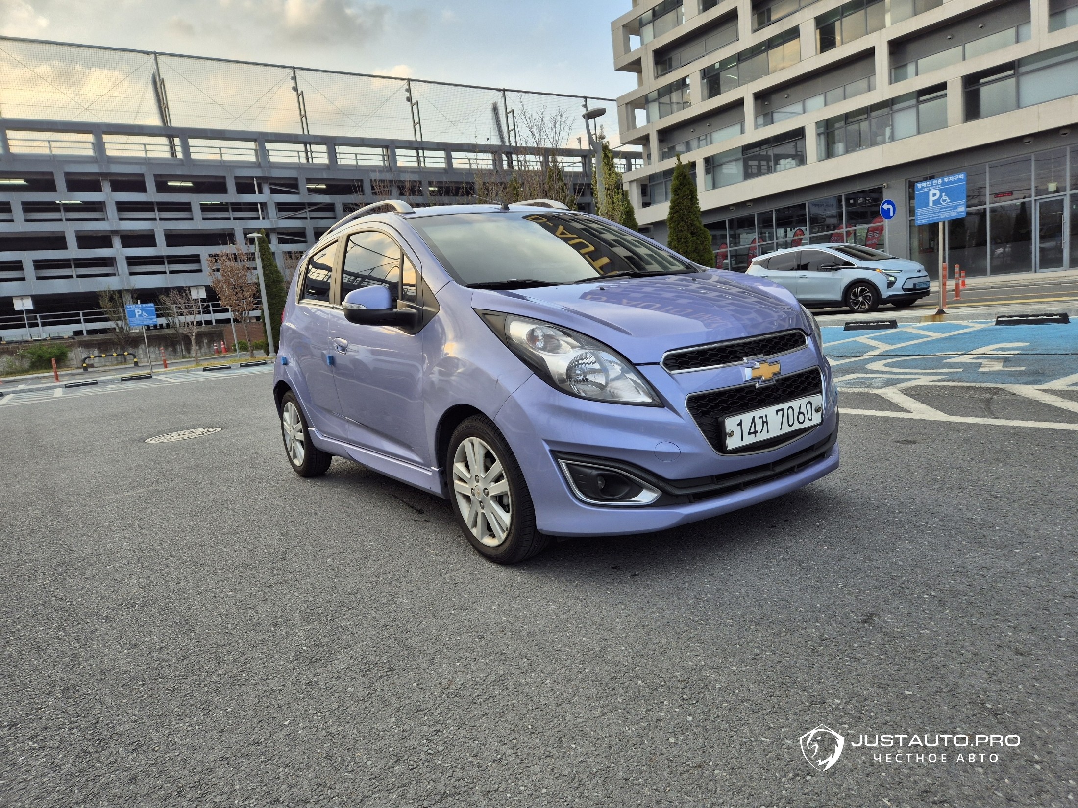 Автомобиль ChevroletGMDaewoo Spark