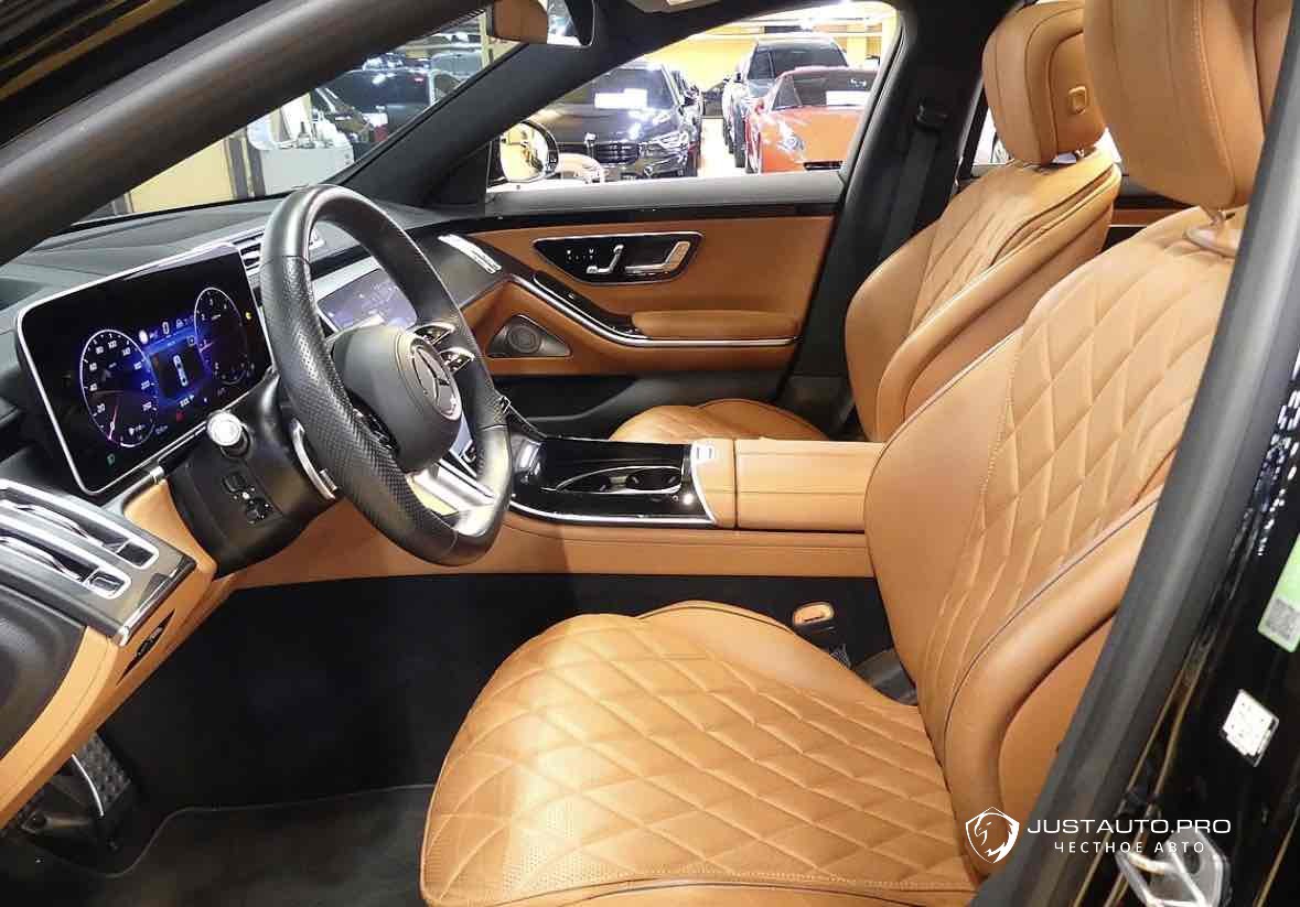 Автомобиль Mercedes-Benz S-Class