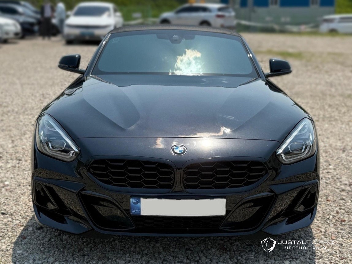 Автомобиль BMW Z4