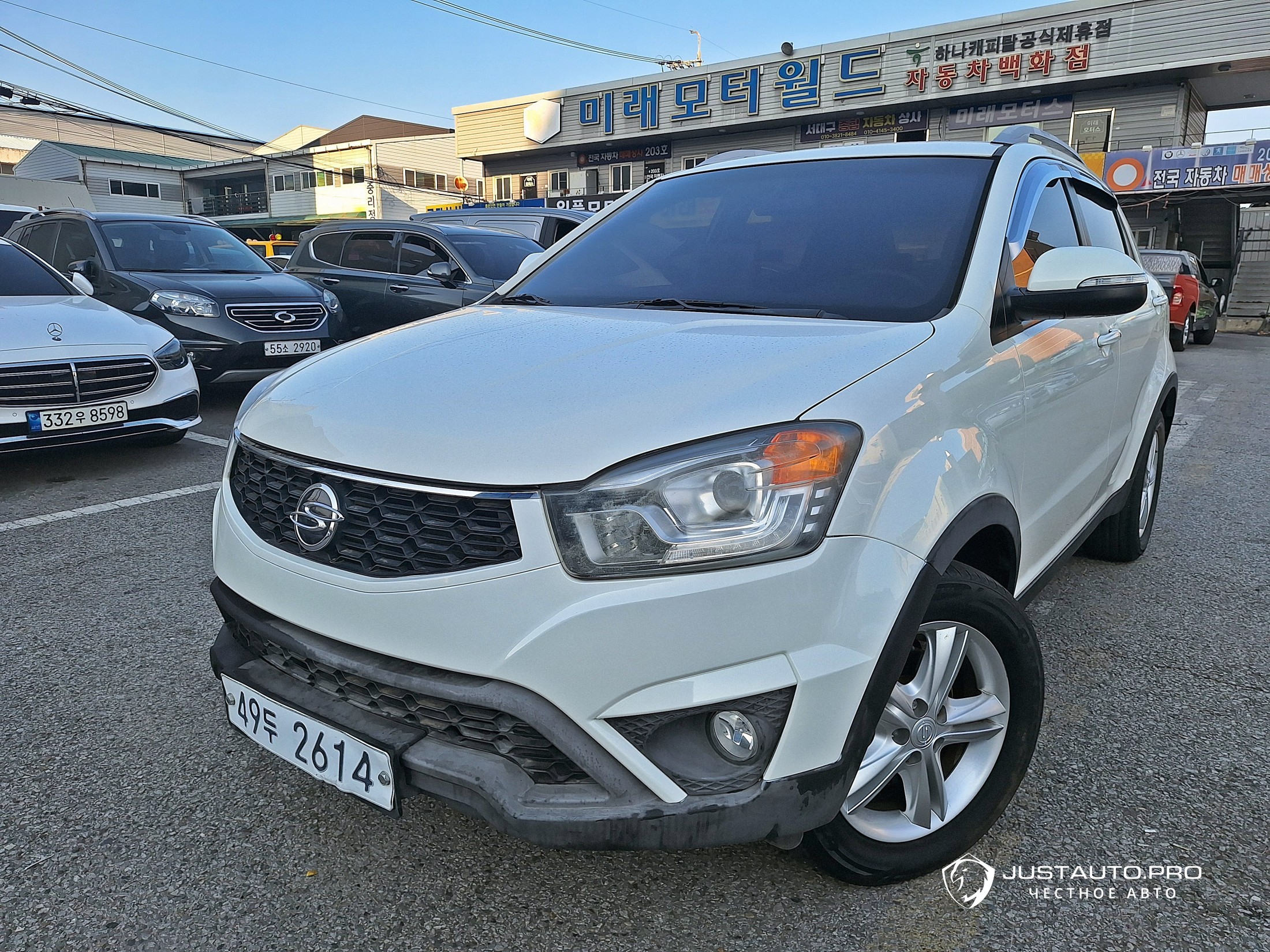 Автомобиль KG_Mobility_Ssangyong KORANDO