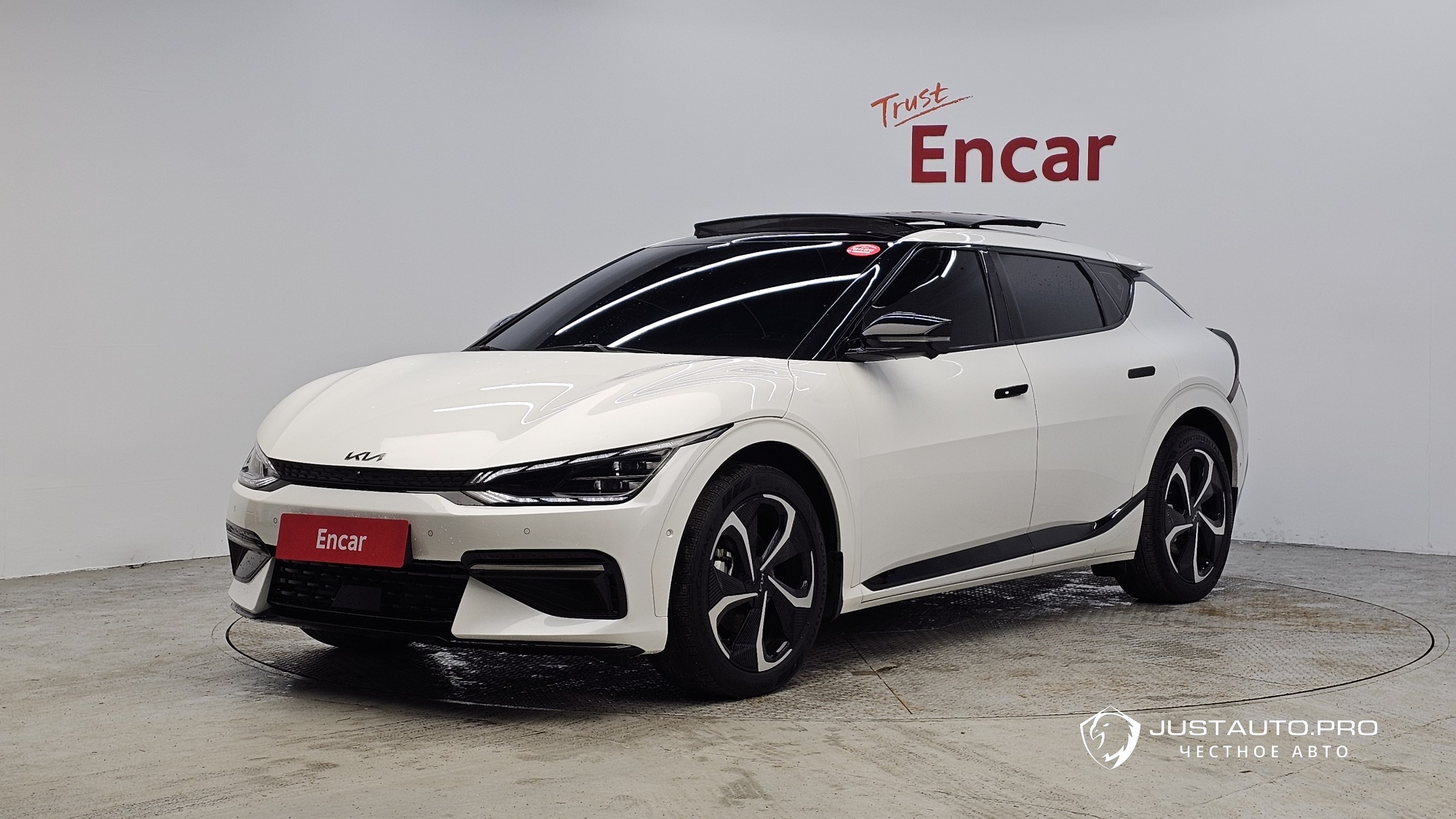 Автомобиль Kia EV6