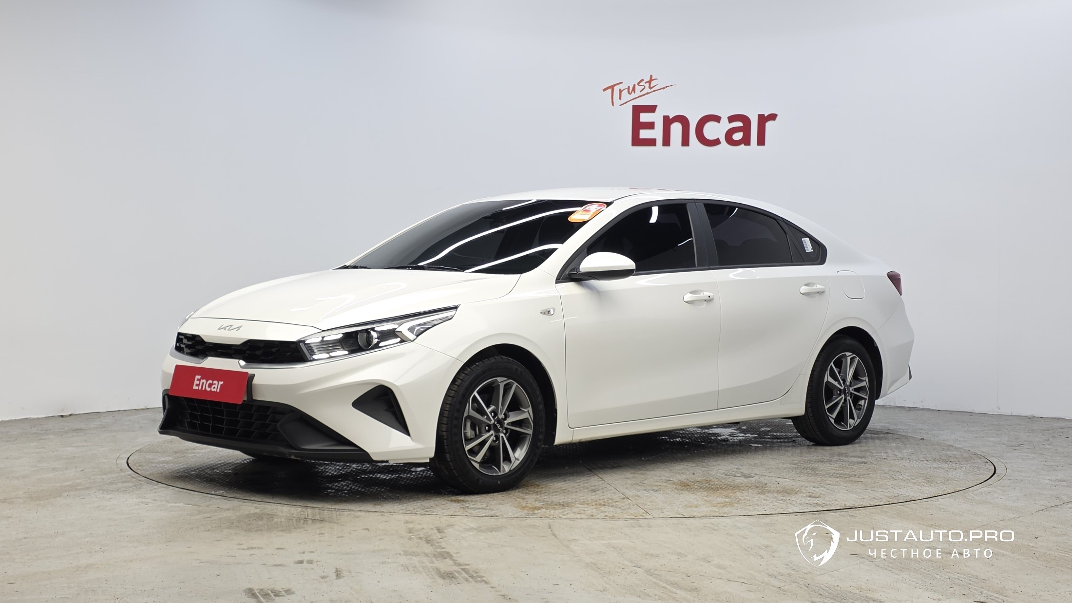 Автомобиль Kia K3