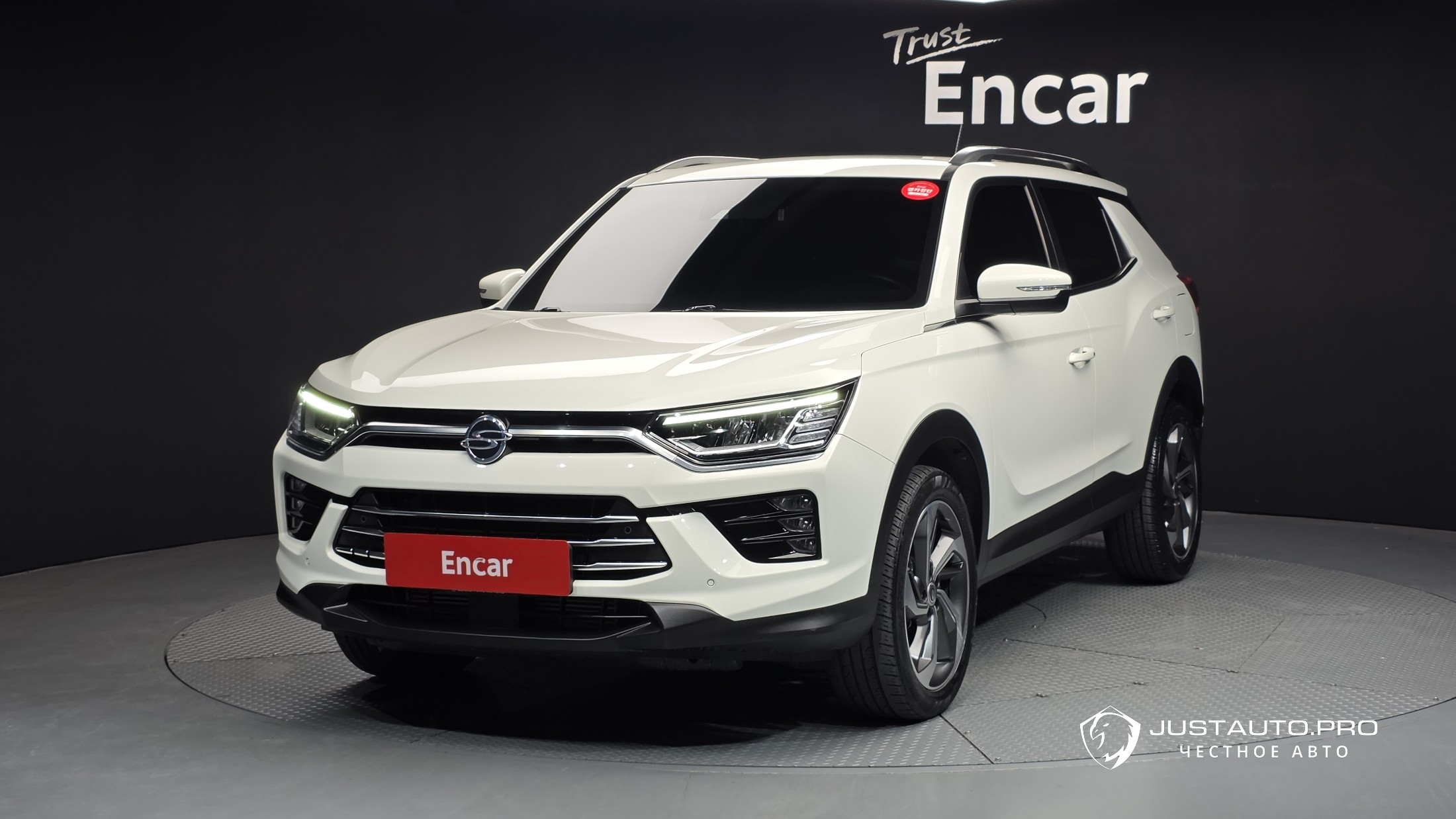 Автомобиль KG_Mobility_Ssangyong KORANDO
