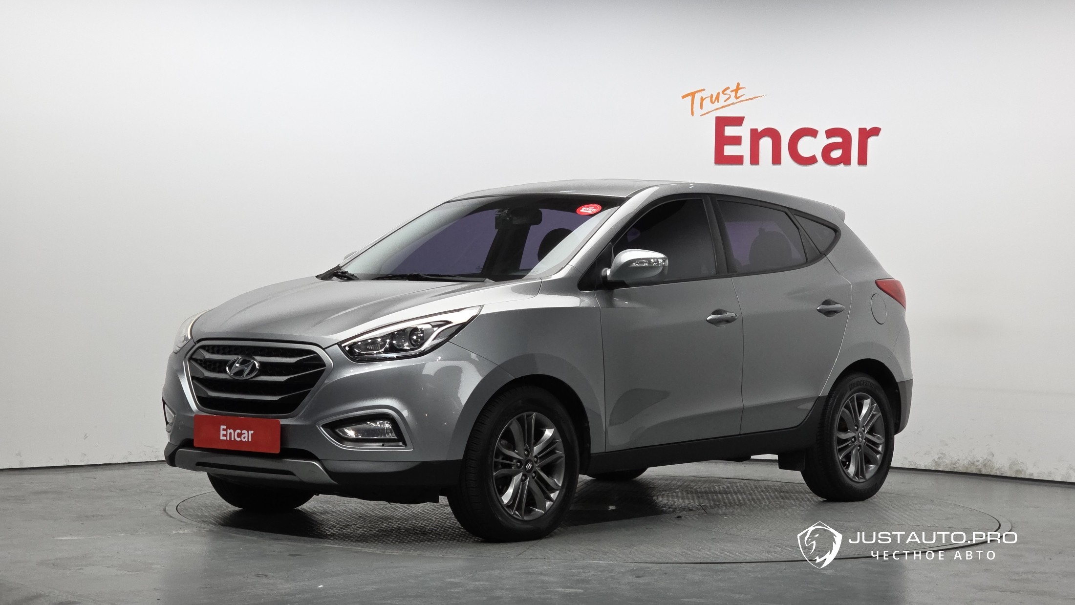 Автомобиль Hyundai Tucson