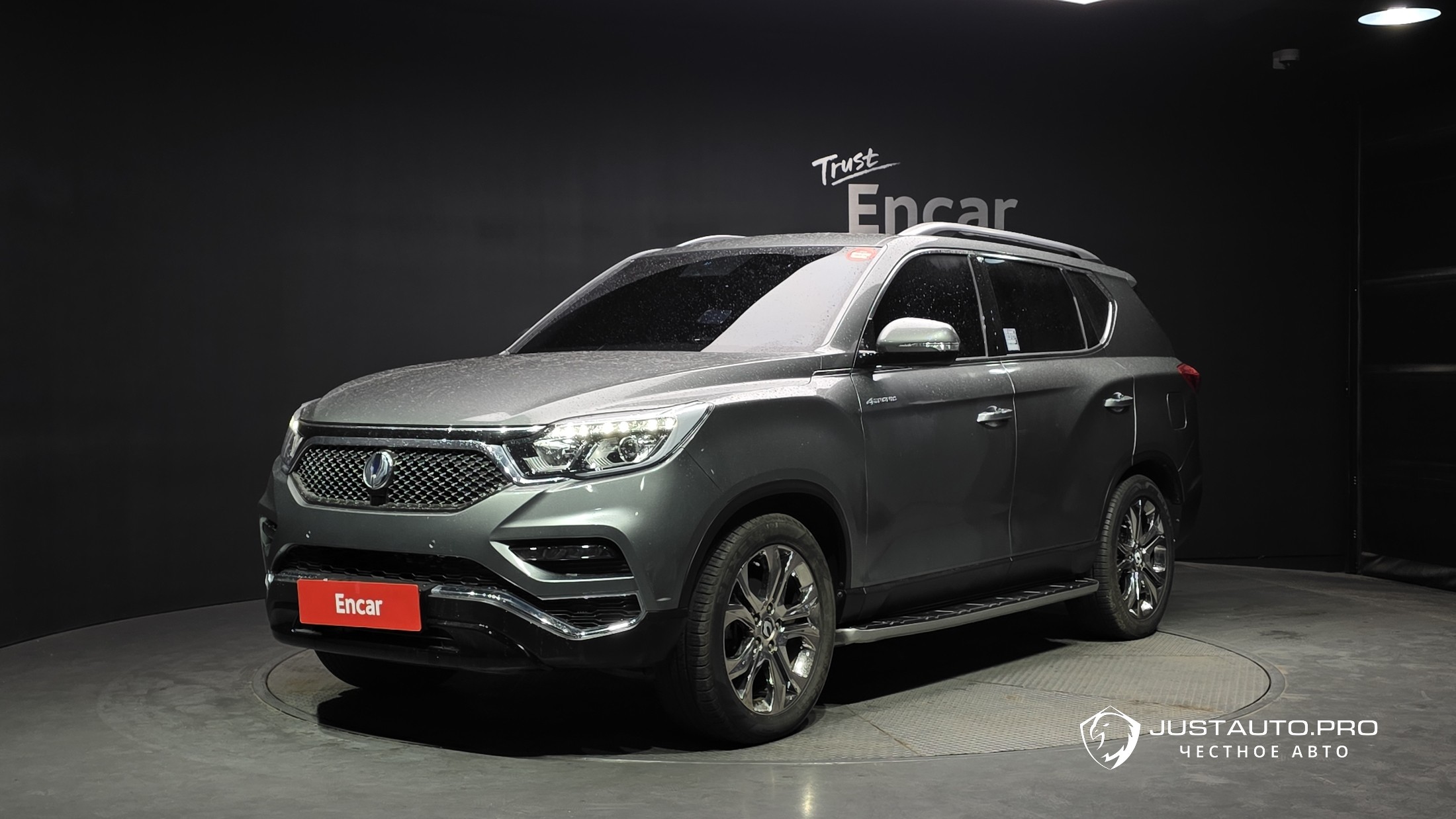 Автомобиль KG_Mobility_Ssangyong Rexton
