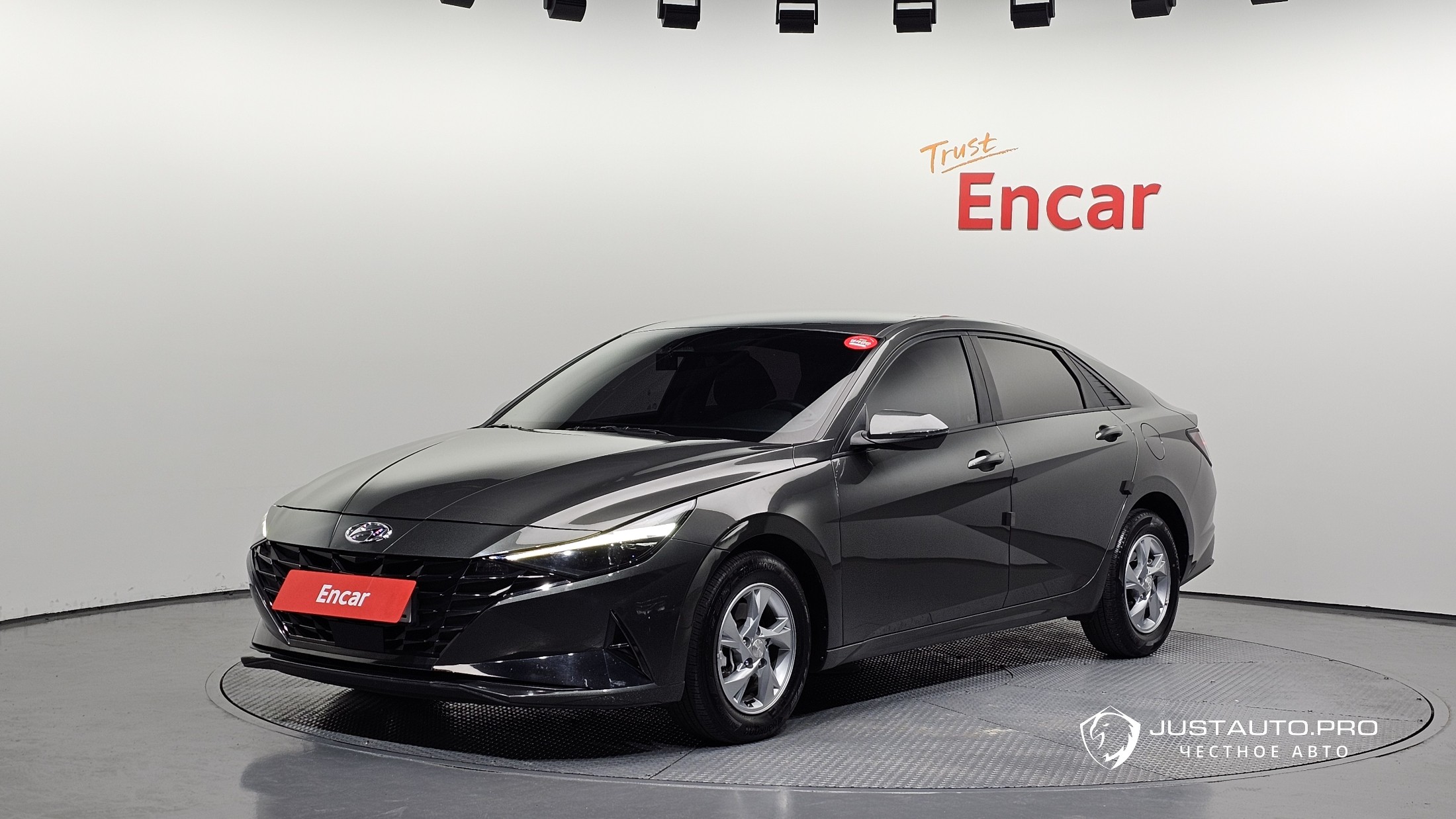 Автомобиль Hyundai AVANTE