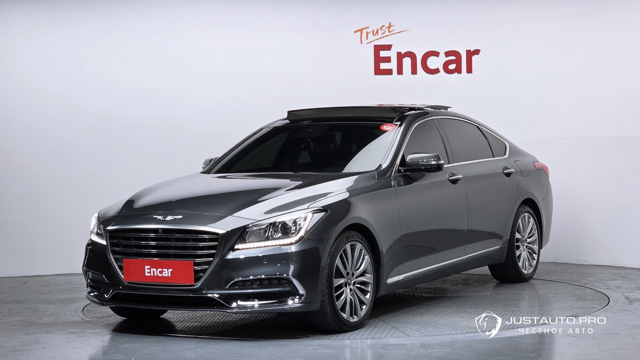 Автомобиль Genesis G80