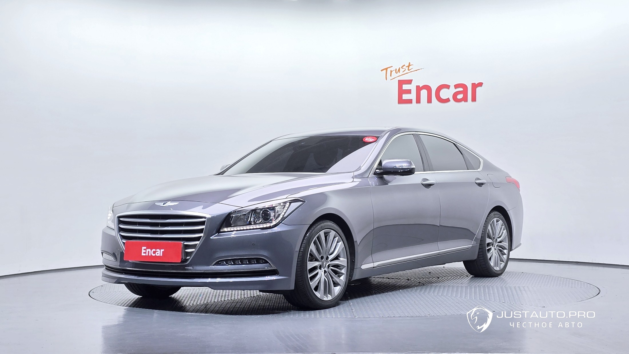 Автомобиль Hyundai Genesis