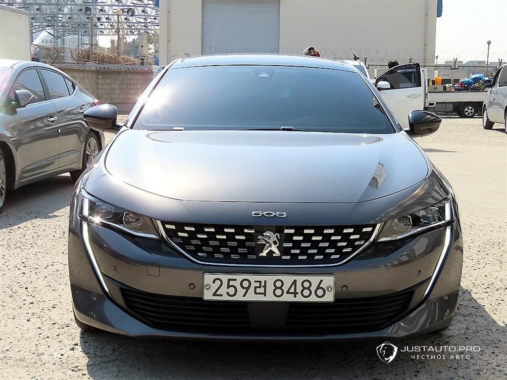 Автомобиль Peugeot 508