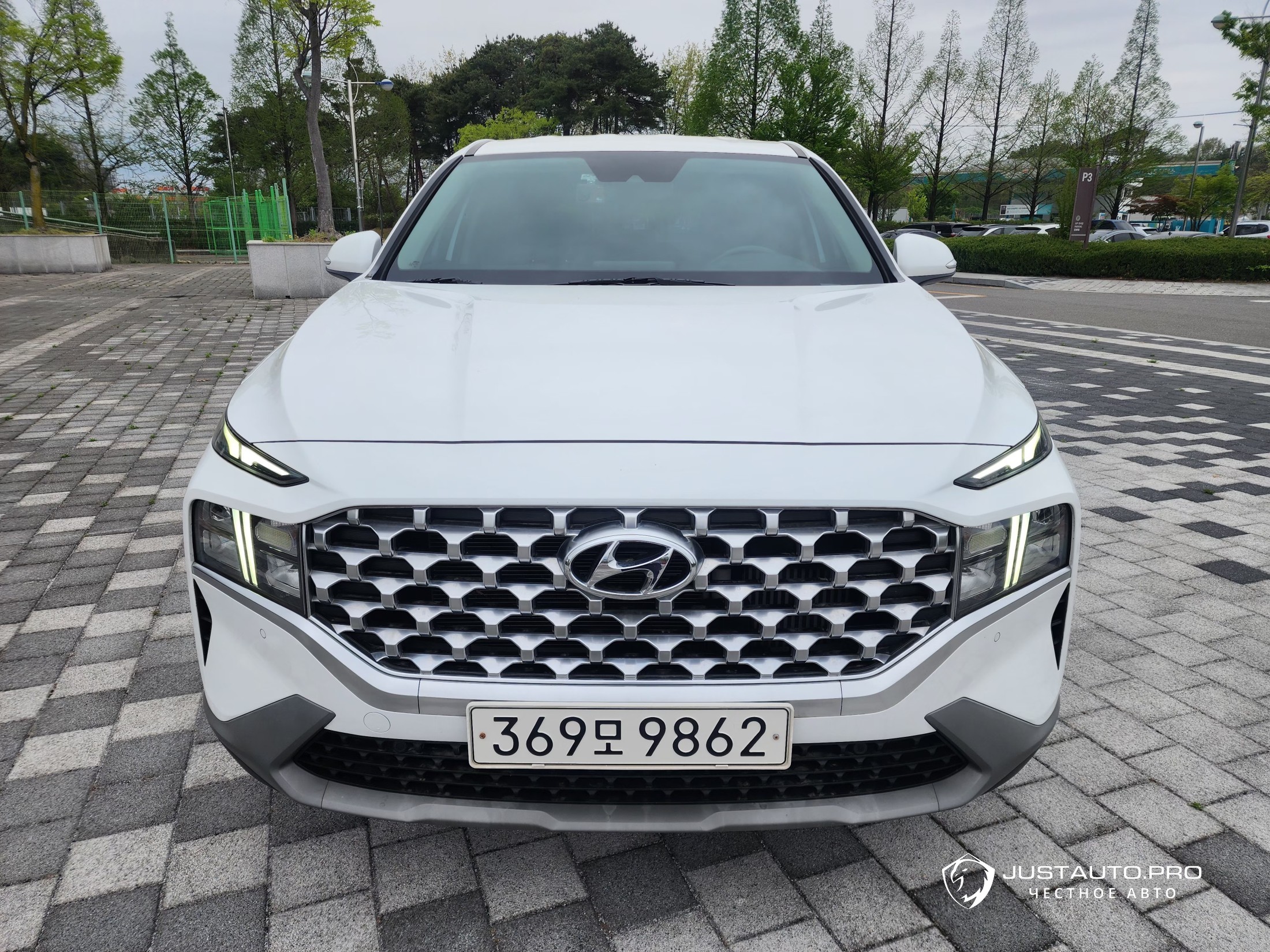 Автомобиль Hyundai Santafe