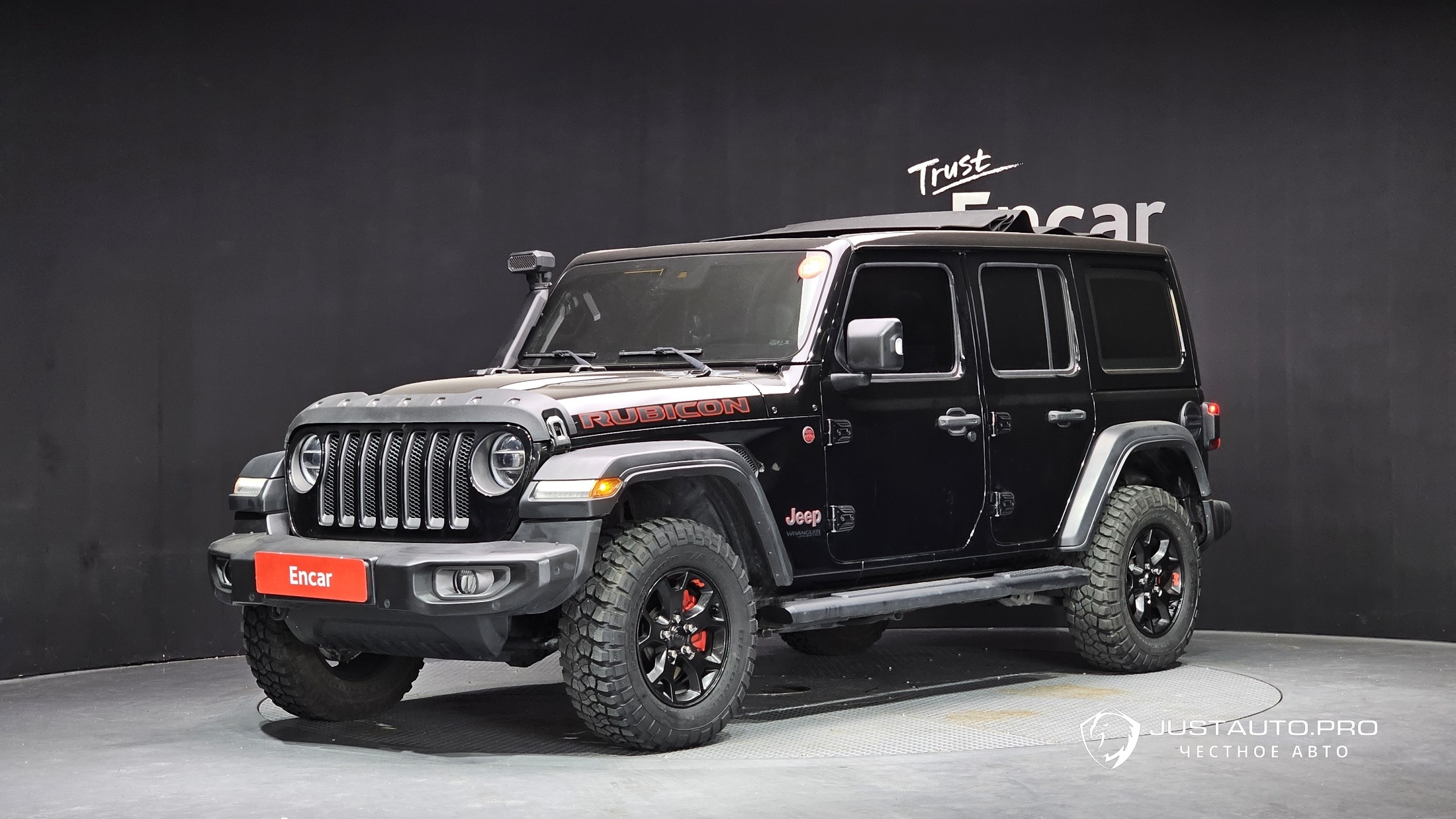 Автомобиль Jeep Wrangler