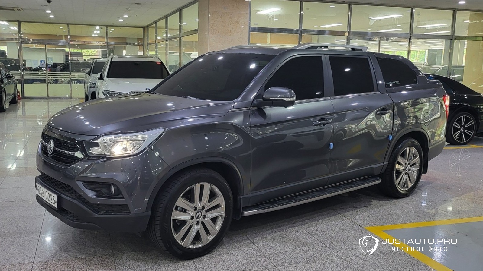Автомобиль KG_Mobility_Ssangyong Rexton