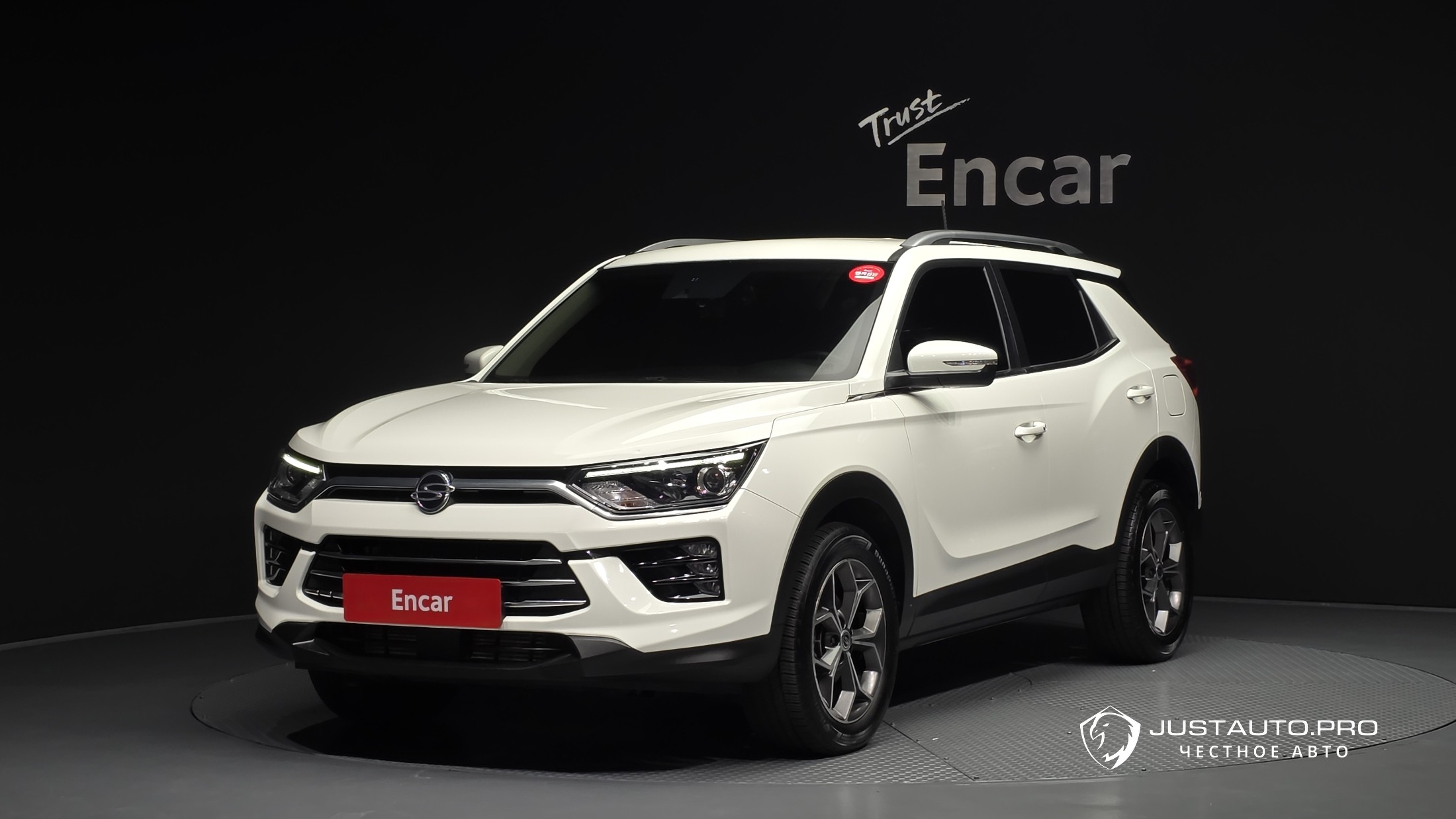 Автомобиль KG_Mobility_Ssangyong KORANDO