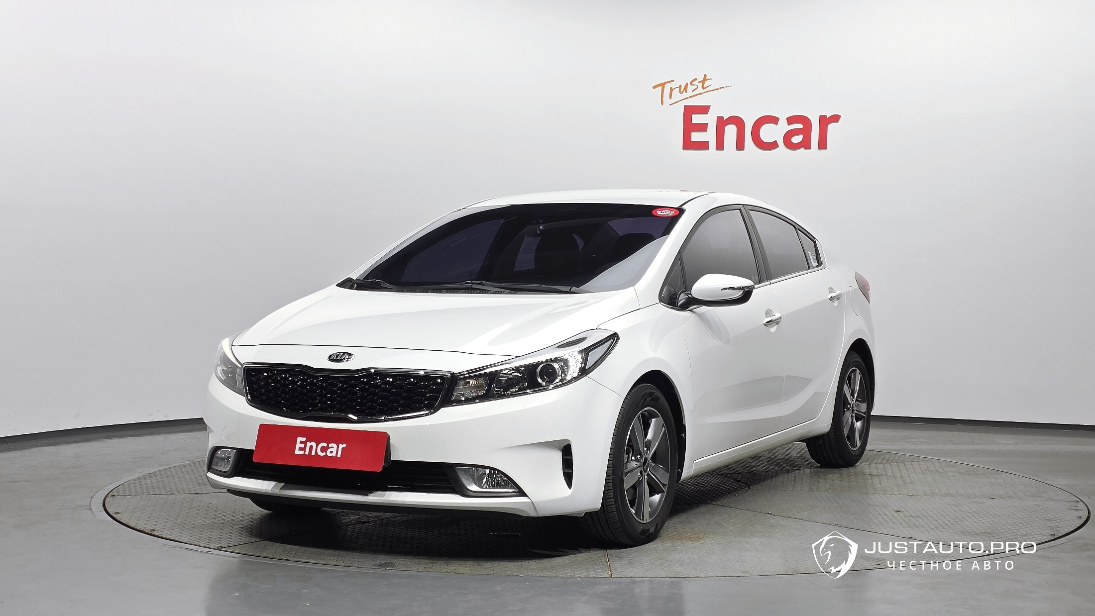 Автомобиль Kia K3