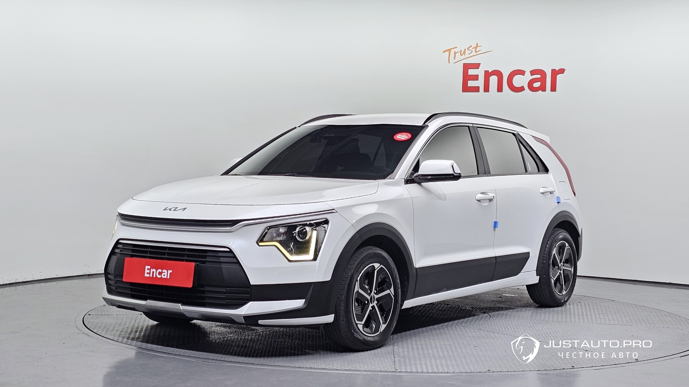 Автомобиль Kia Niro