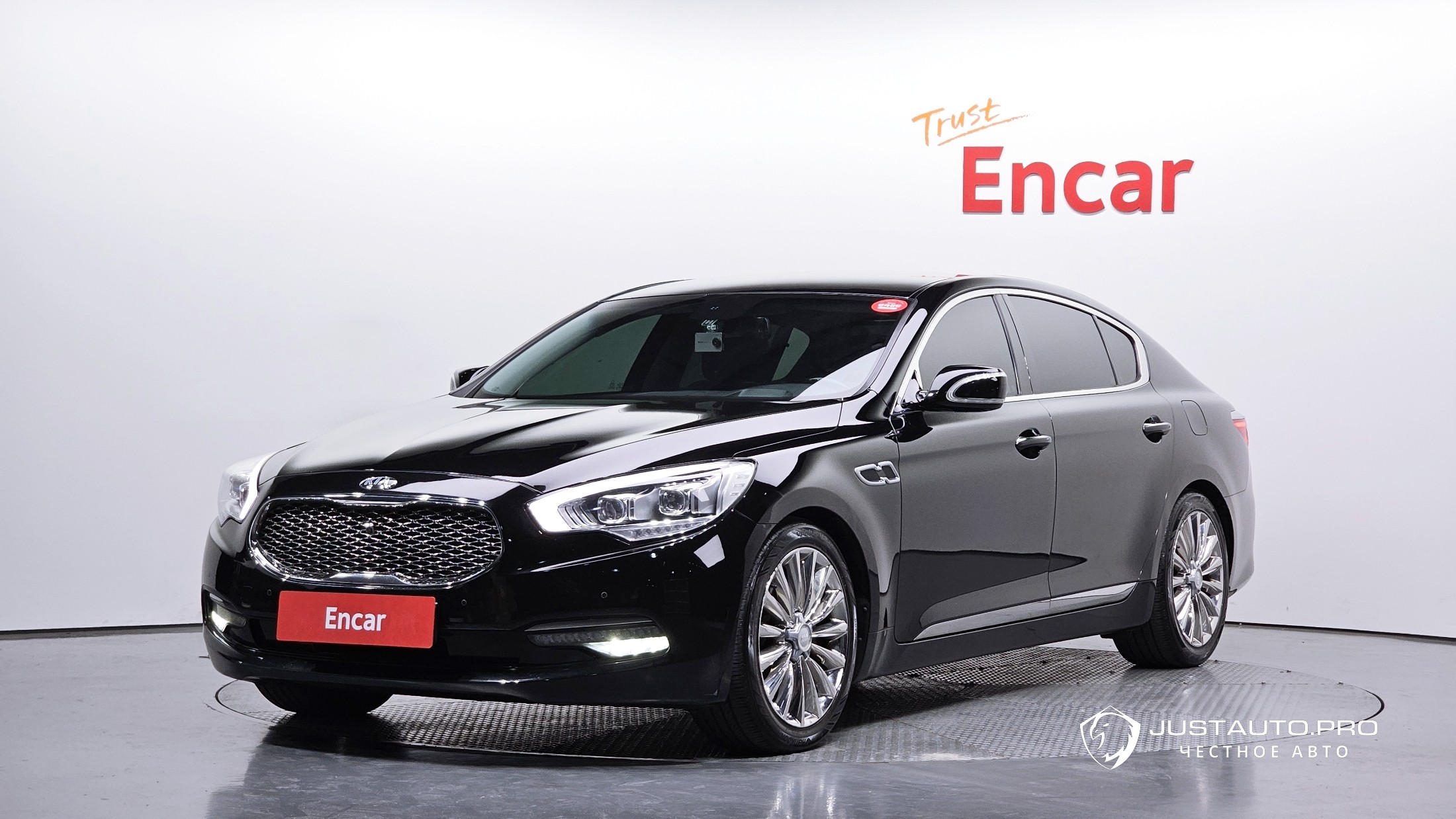 Автомобиль Kia K9