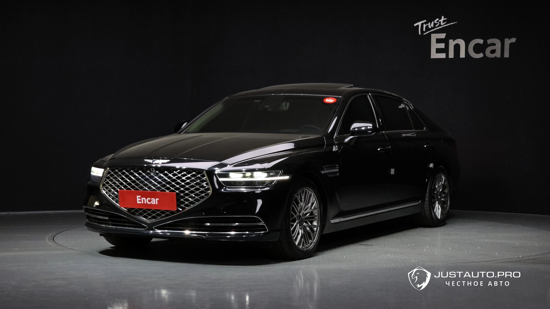 Автомобиль Genesis G90