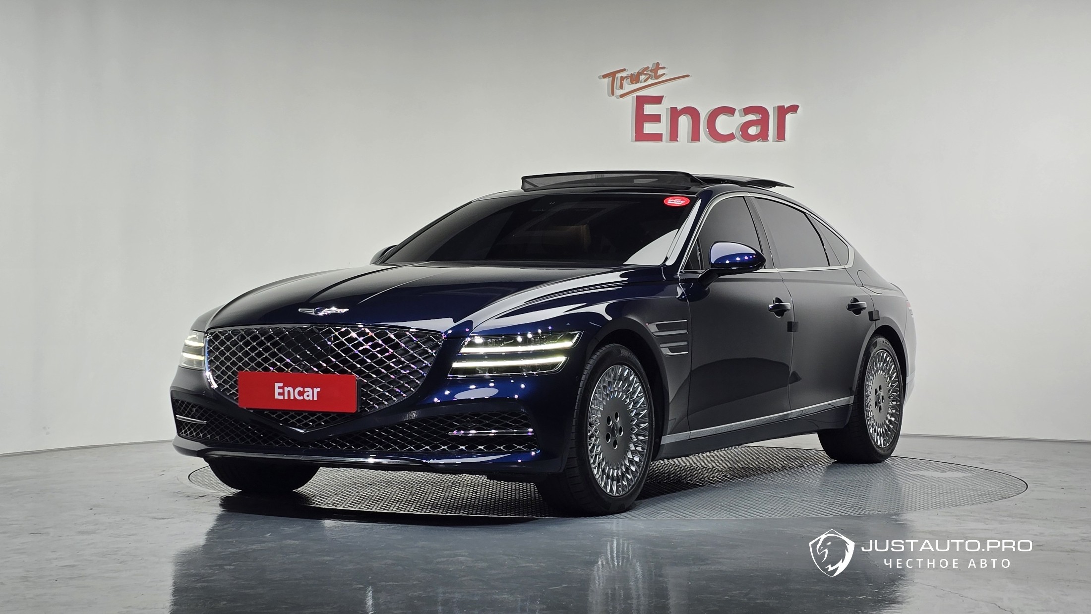 Автомобиль Genesis G80