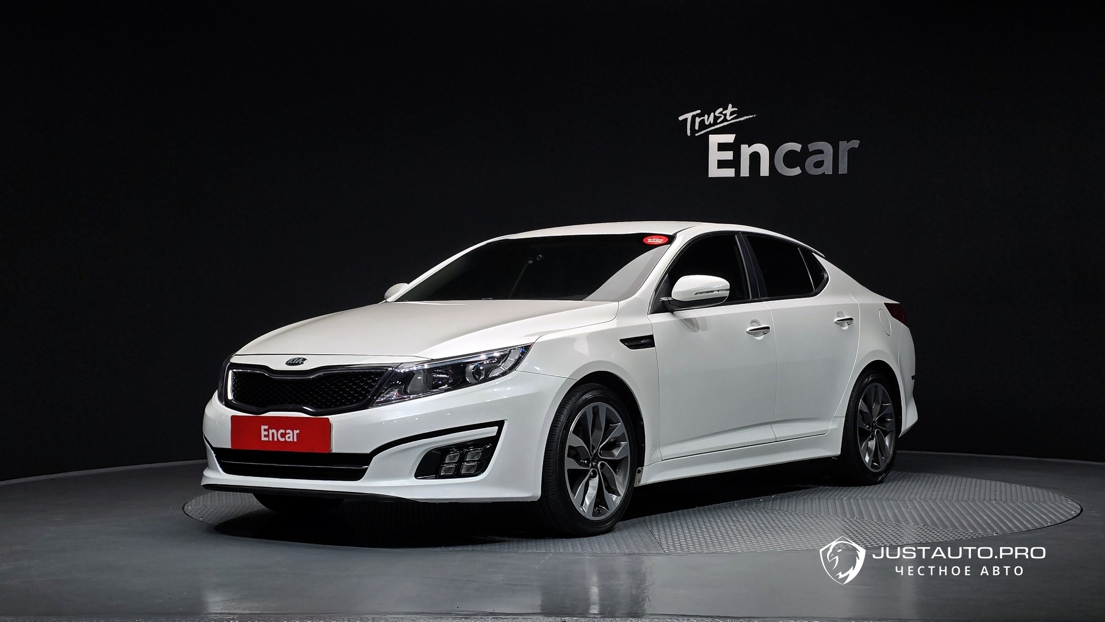 Автомобиль Kia K5