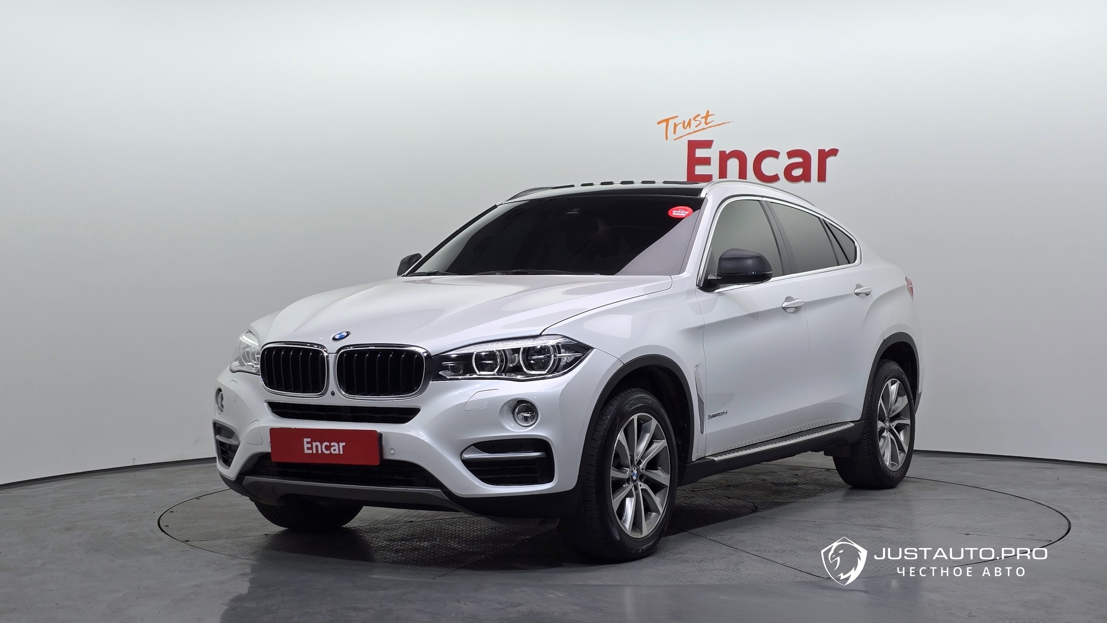 Автомобиль BMW X6