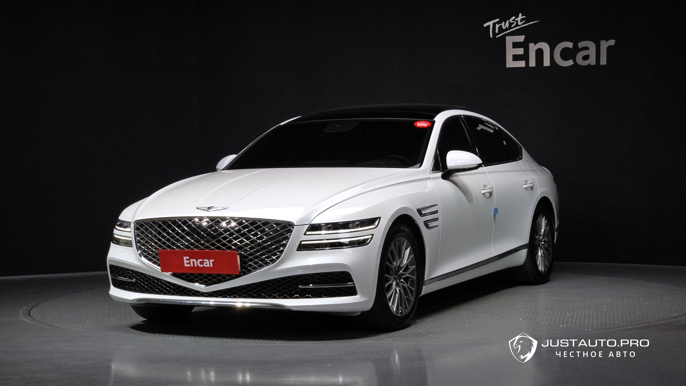 Автомобиль Genesis G80
