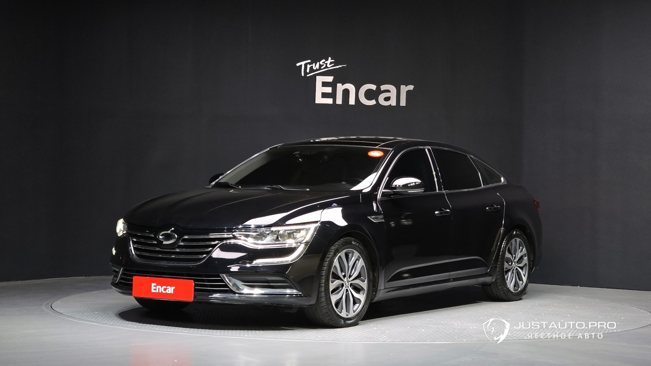 Автомобиль Renault-KoreaSamsung SM6