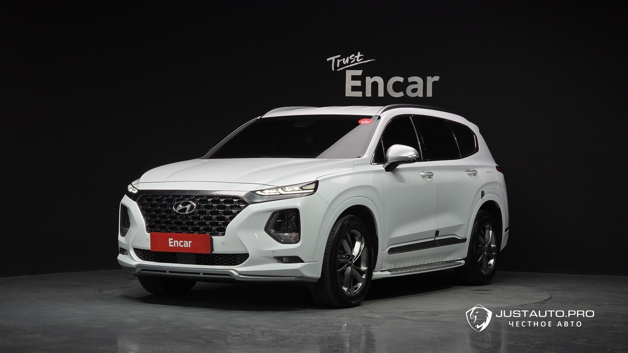 Автомобиль Hyundai Santafe
