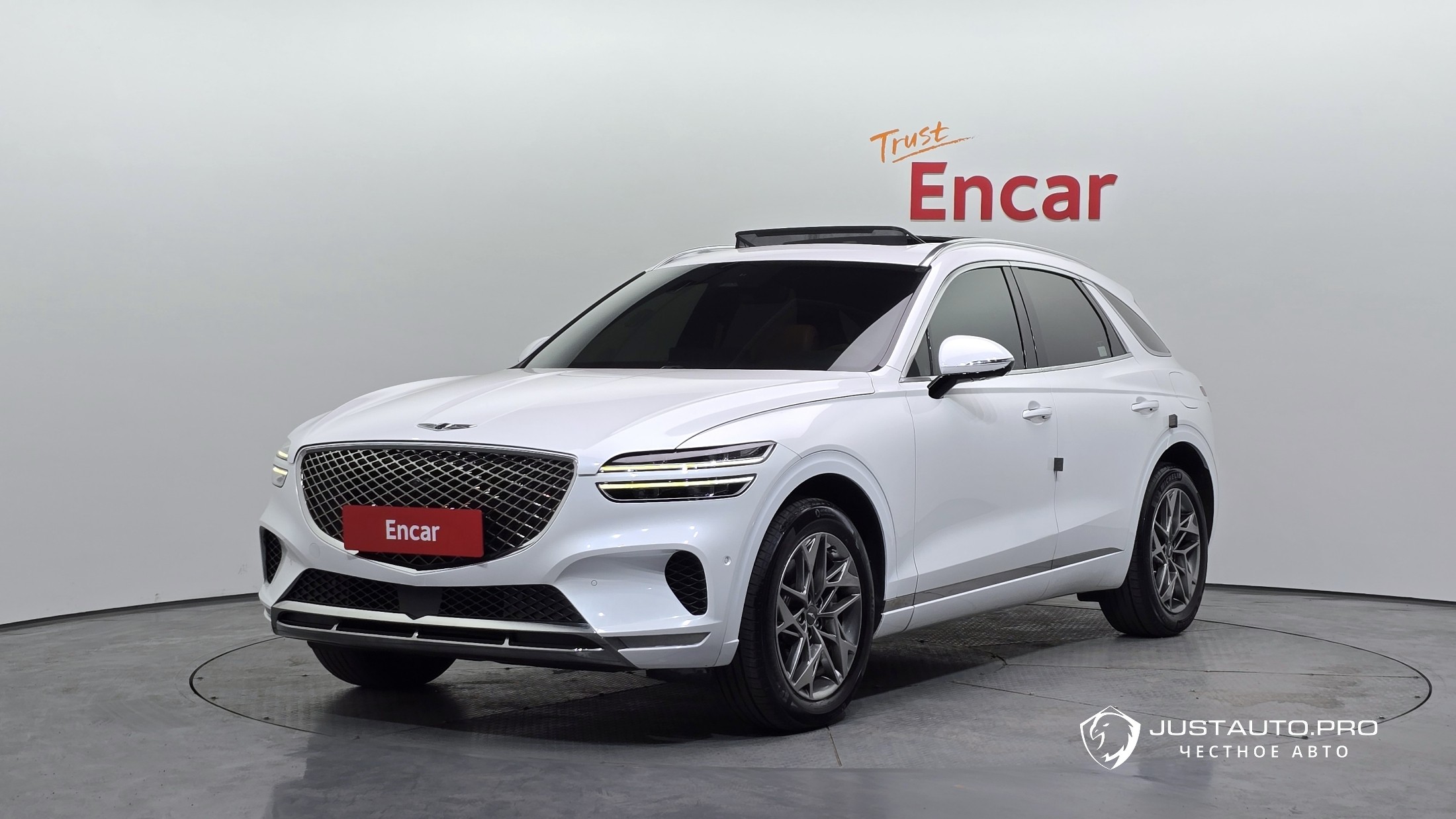 Автомобиль Genesis GV70